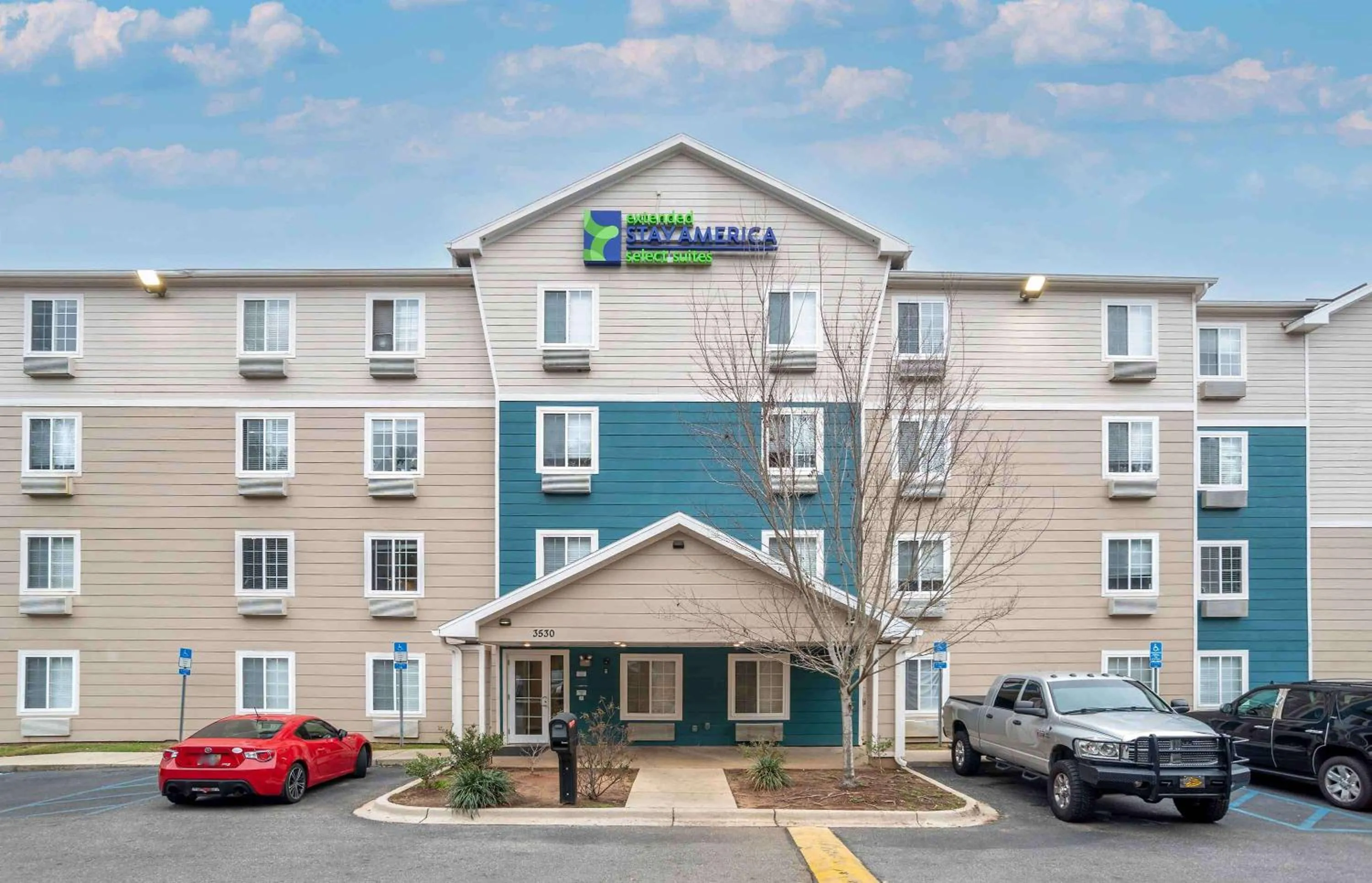 Property building in Extended Stay America Select Suites - Tallahassee - East