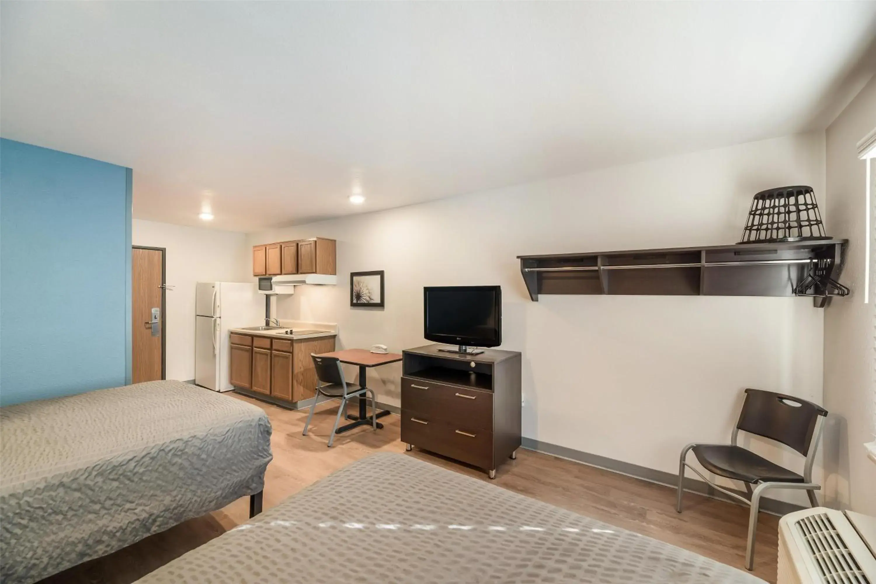 Bedroom, Bed in Extended Stay America Select Suites - Ocala Bedroom, Bed in Extended Stay America Select Suites - Ocala