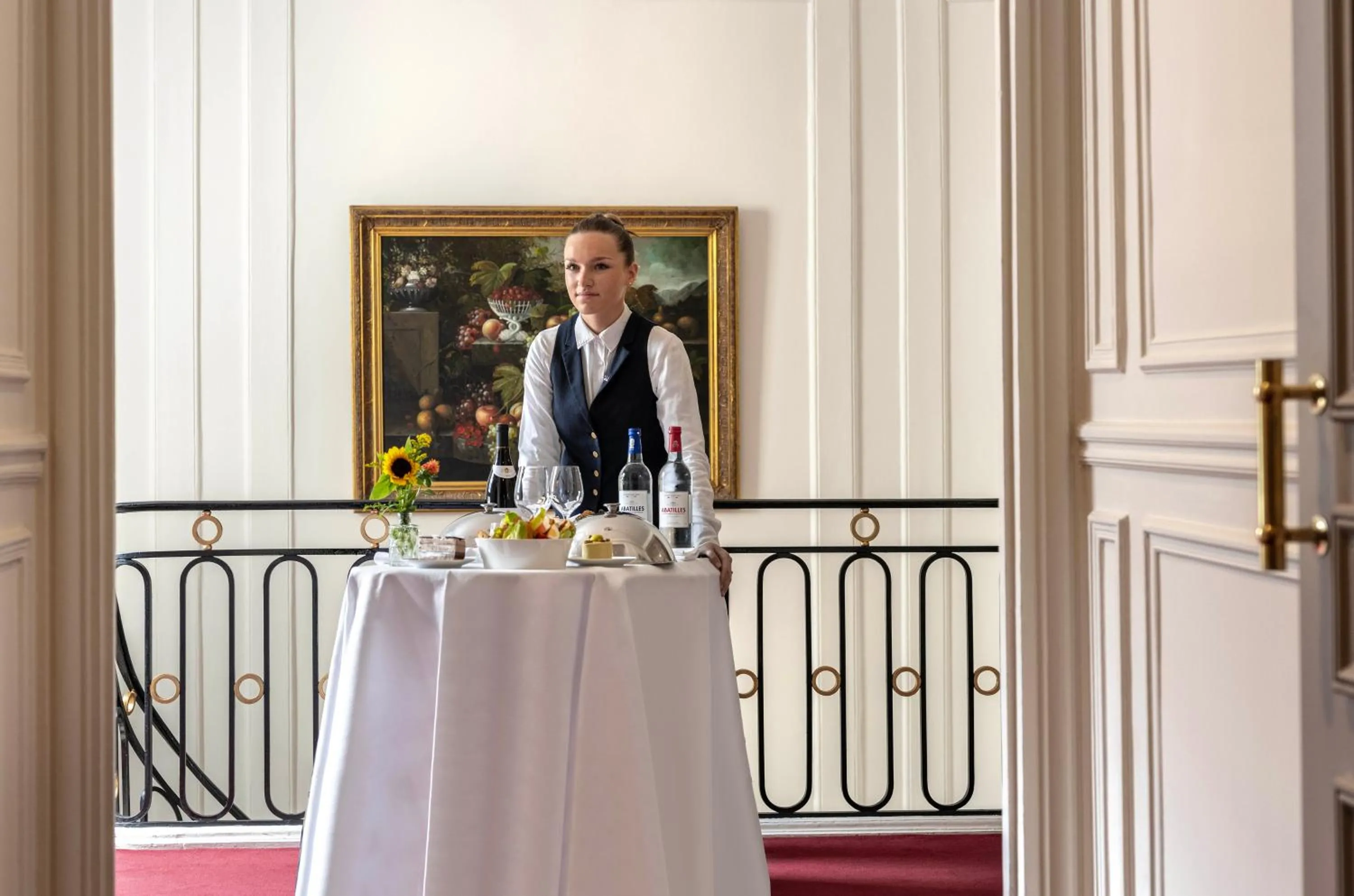 room service in Hotel Westminster
