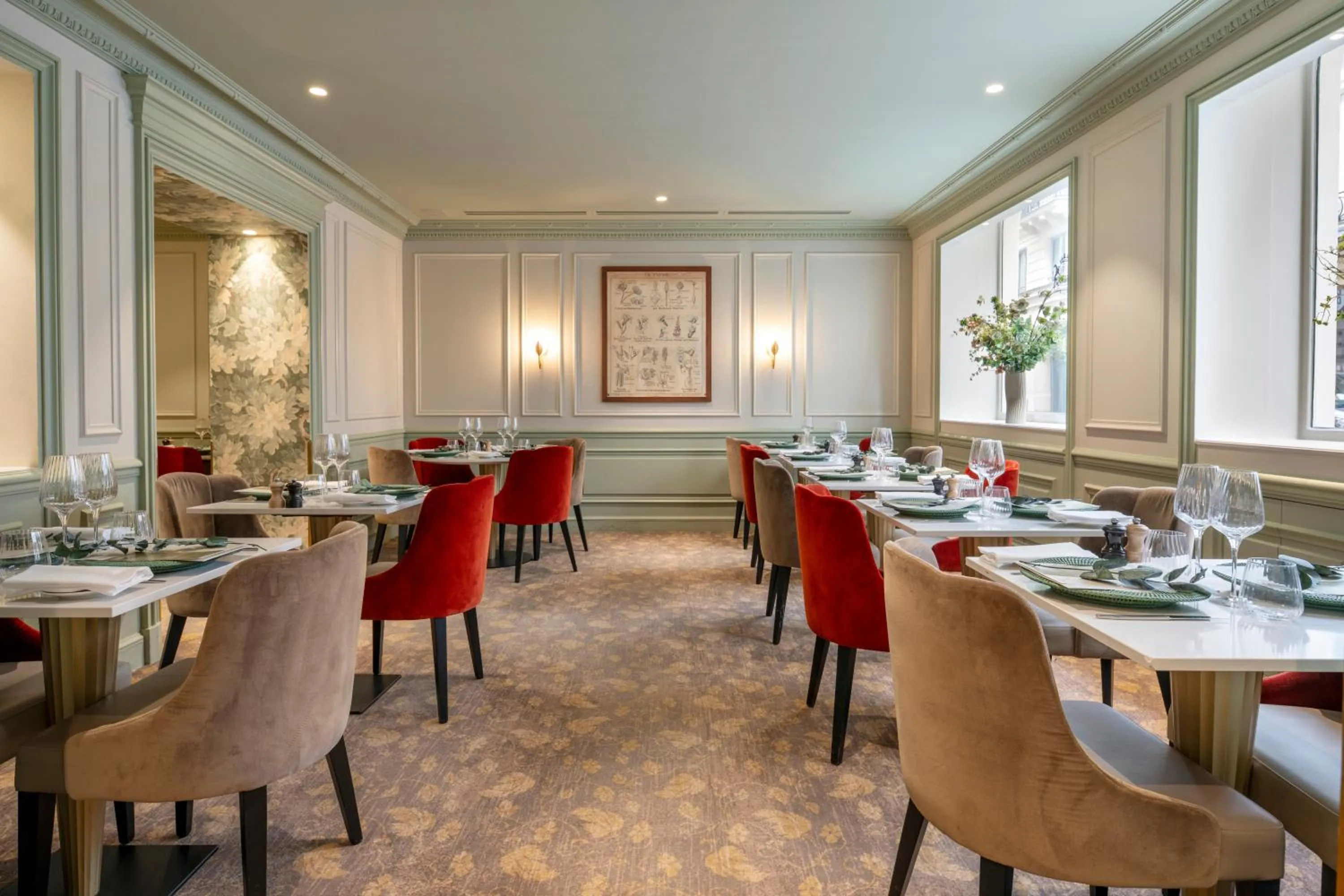 Restaurant/places to eat in Hotel Westminster