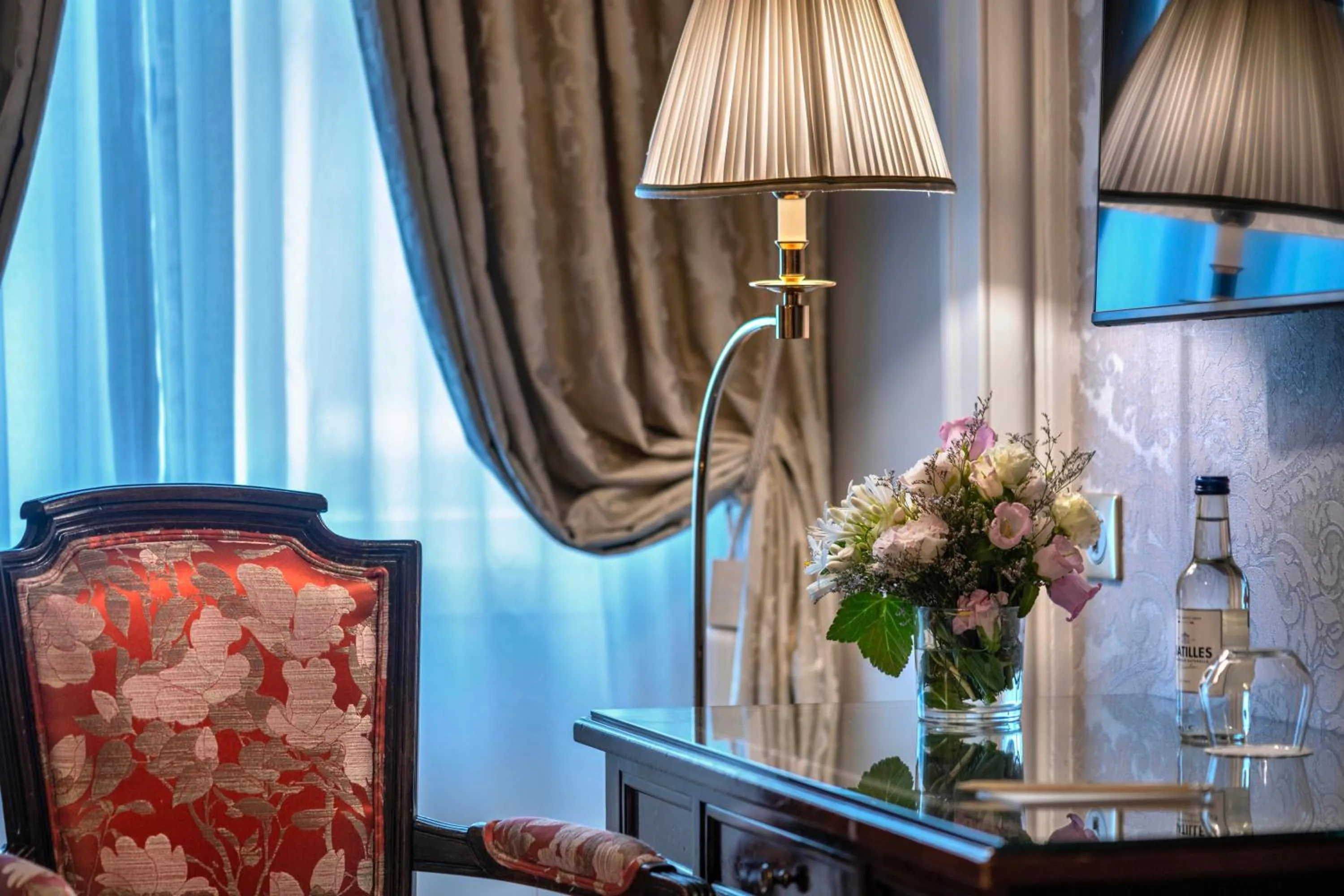 Decorative detail in Hotel Westminster
