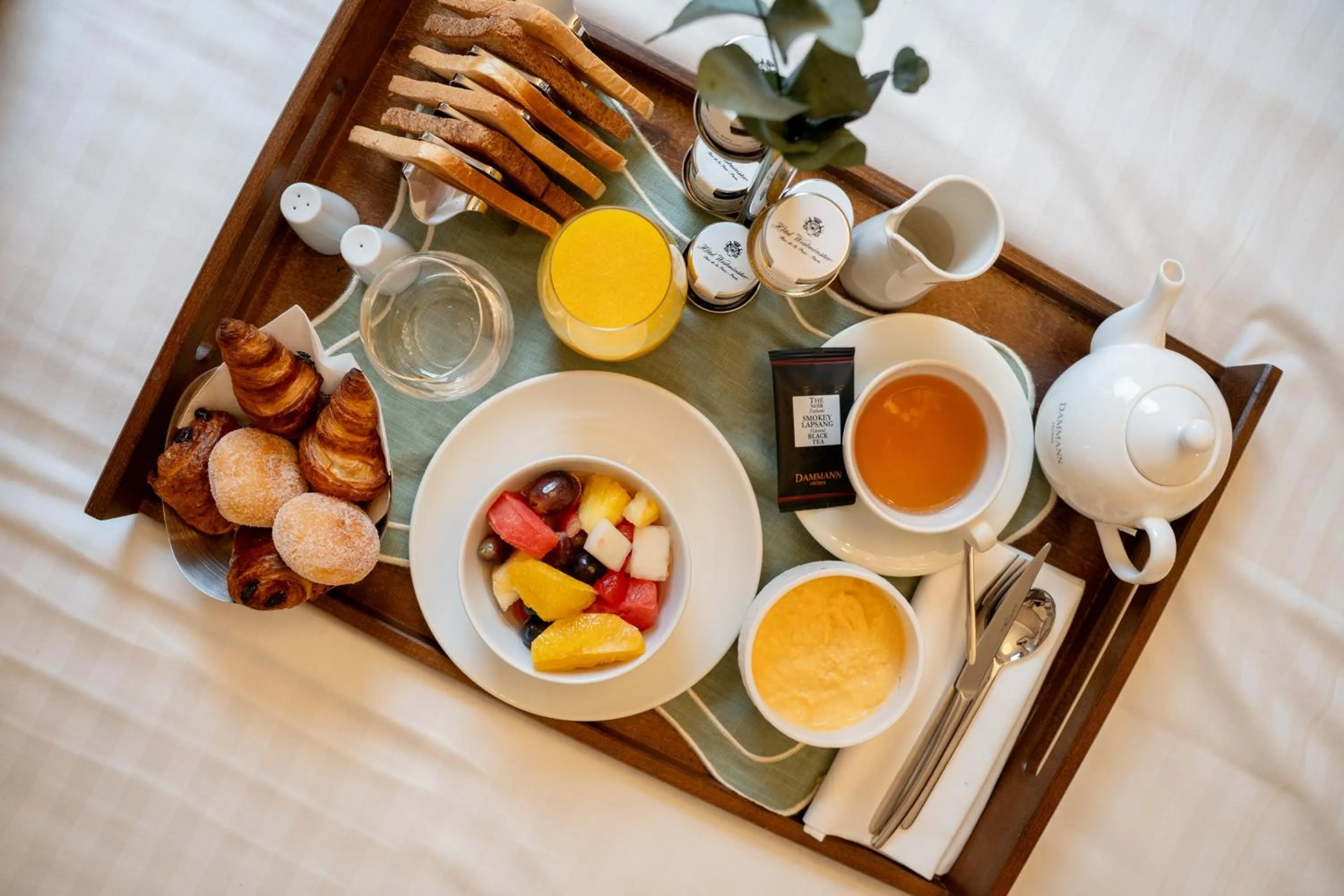 Breakfast in Hotel Westminster