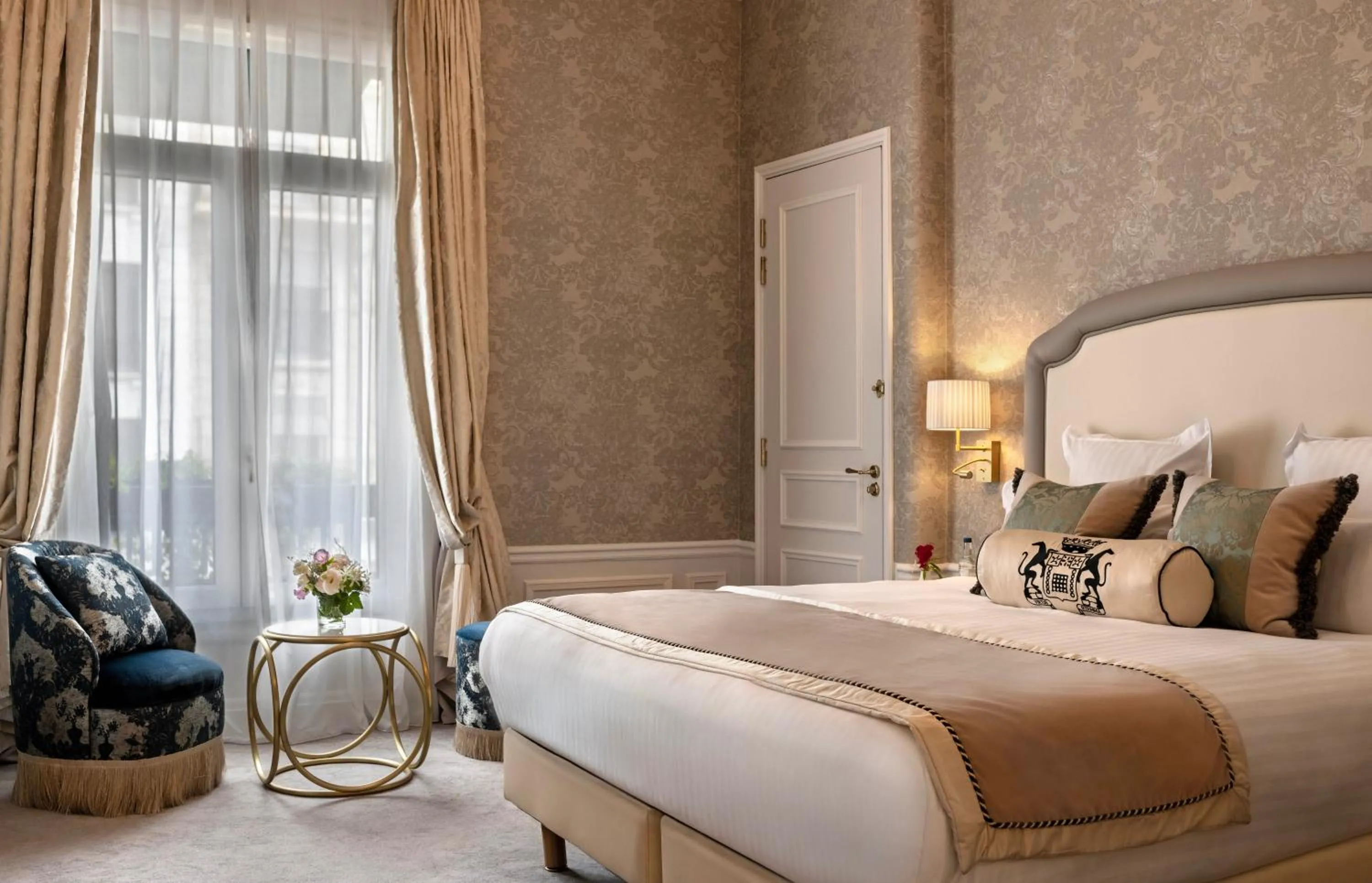 Bed in Hotel Westminster