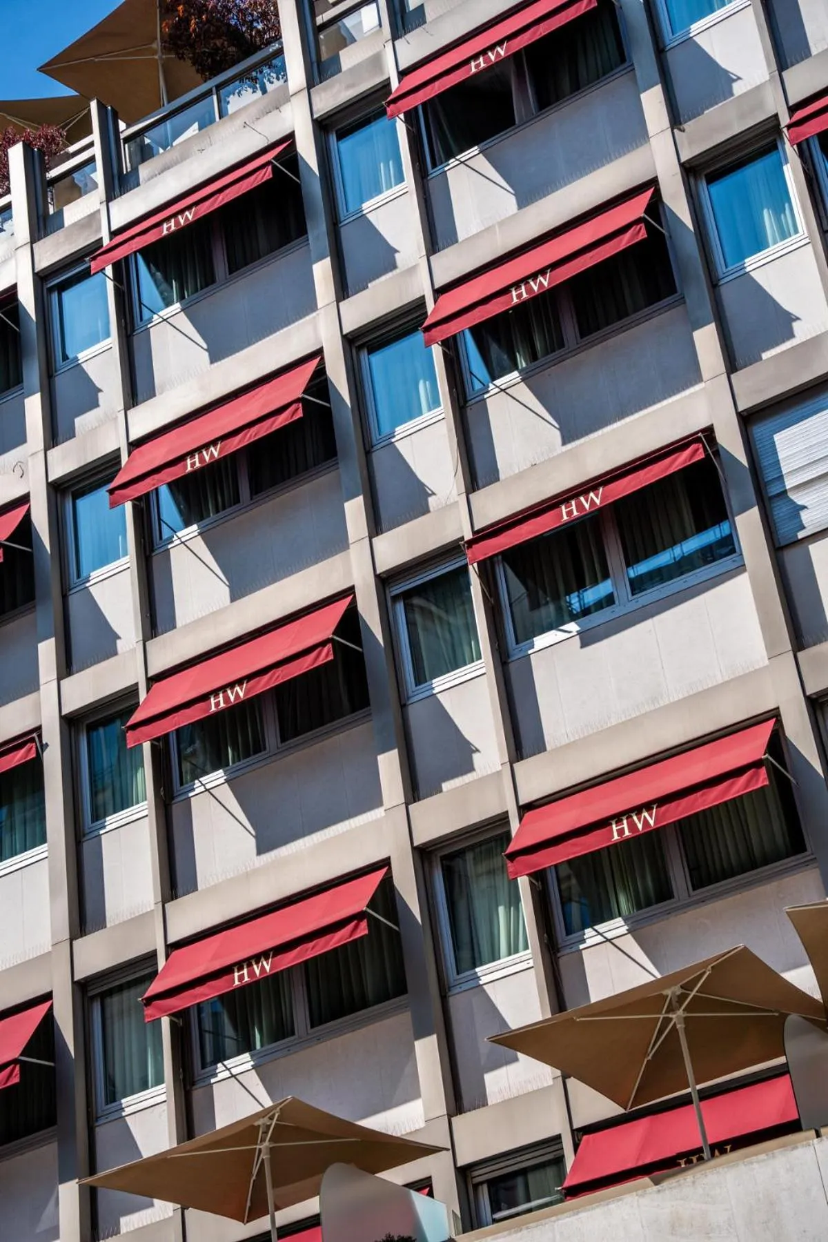 Facade/entrance in Warwick Champs-Elysées Paris