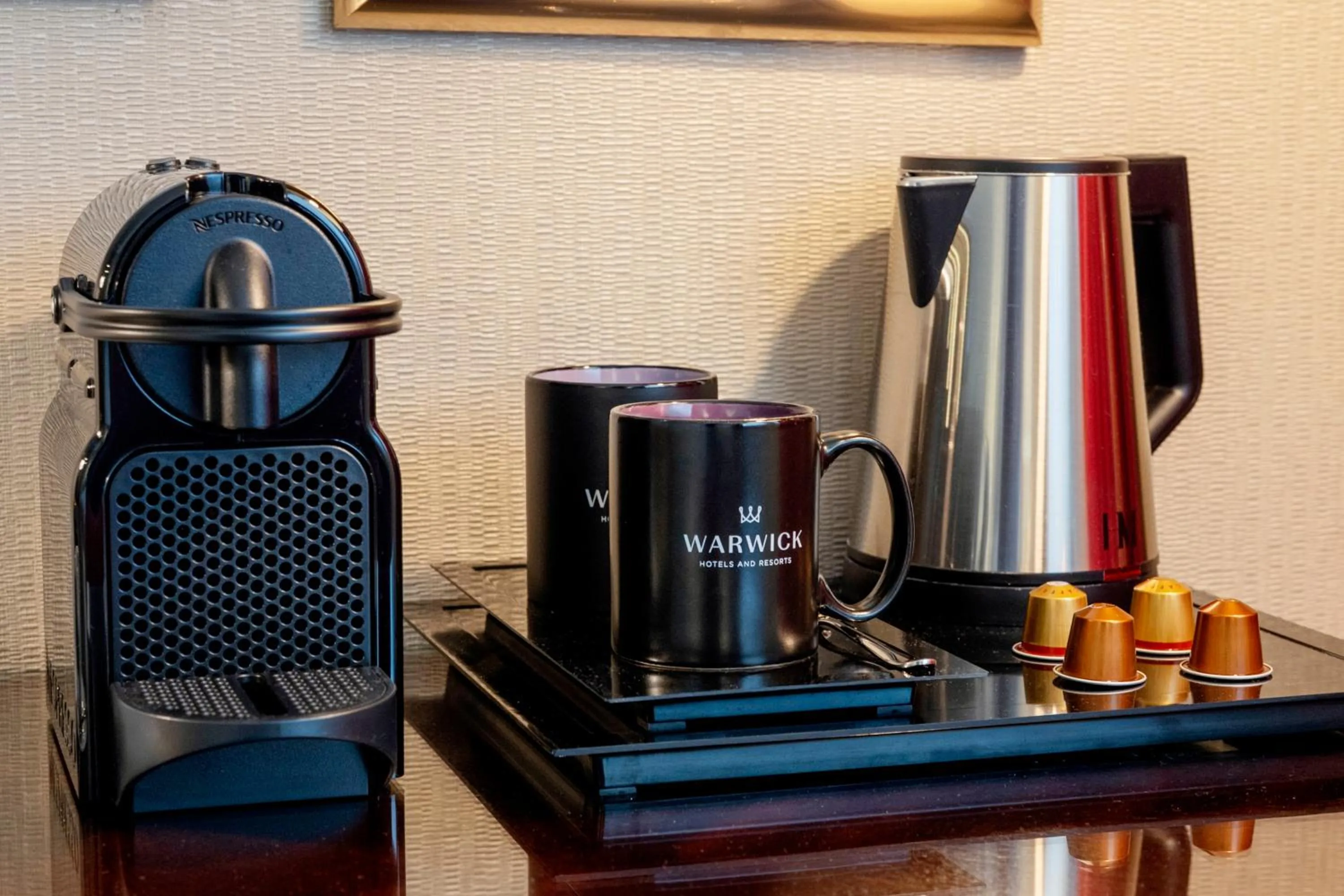 Coffee/tea facilities in Warwick Champs-Elysées Paris