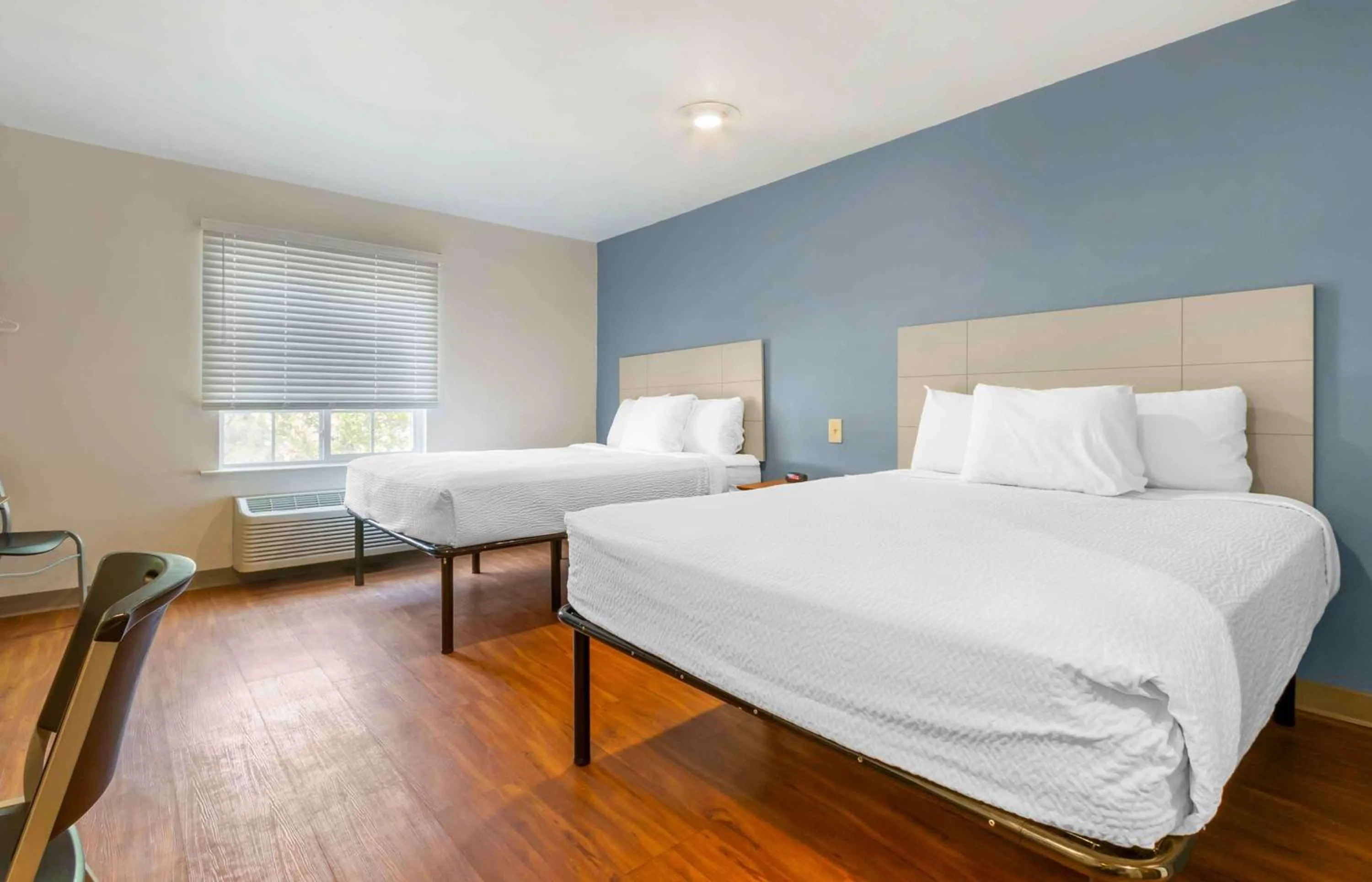 Bedroom, Bed in Extended Stay America Select Suites - Charleston - North Charleston - I-526