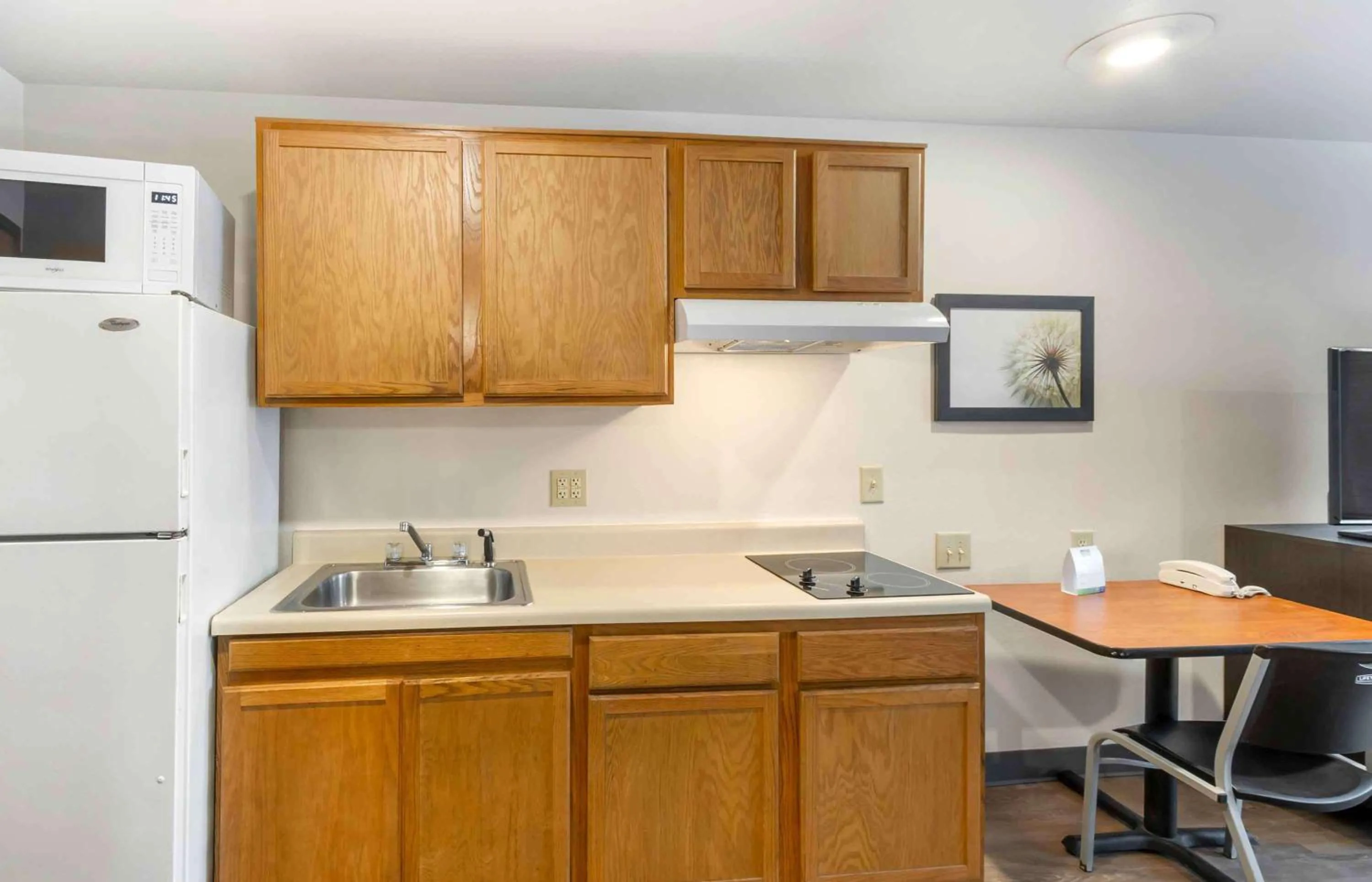 Bedroom in Extended Stay America Select Suites - Charleston - North Charleston - I-526