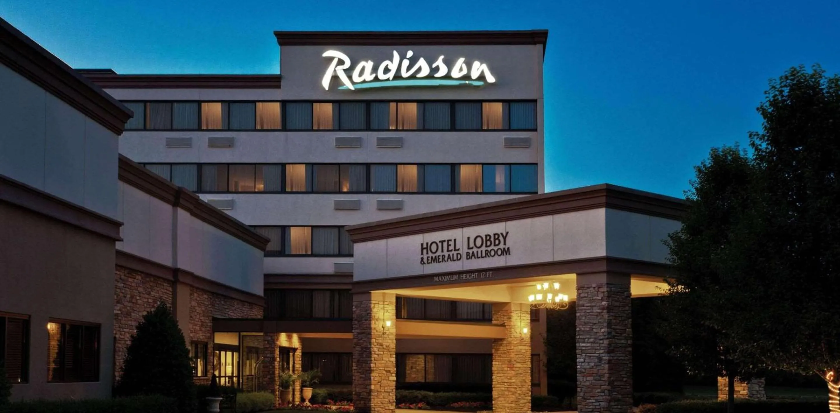 Property building in Radisson Hotel Freehold