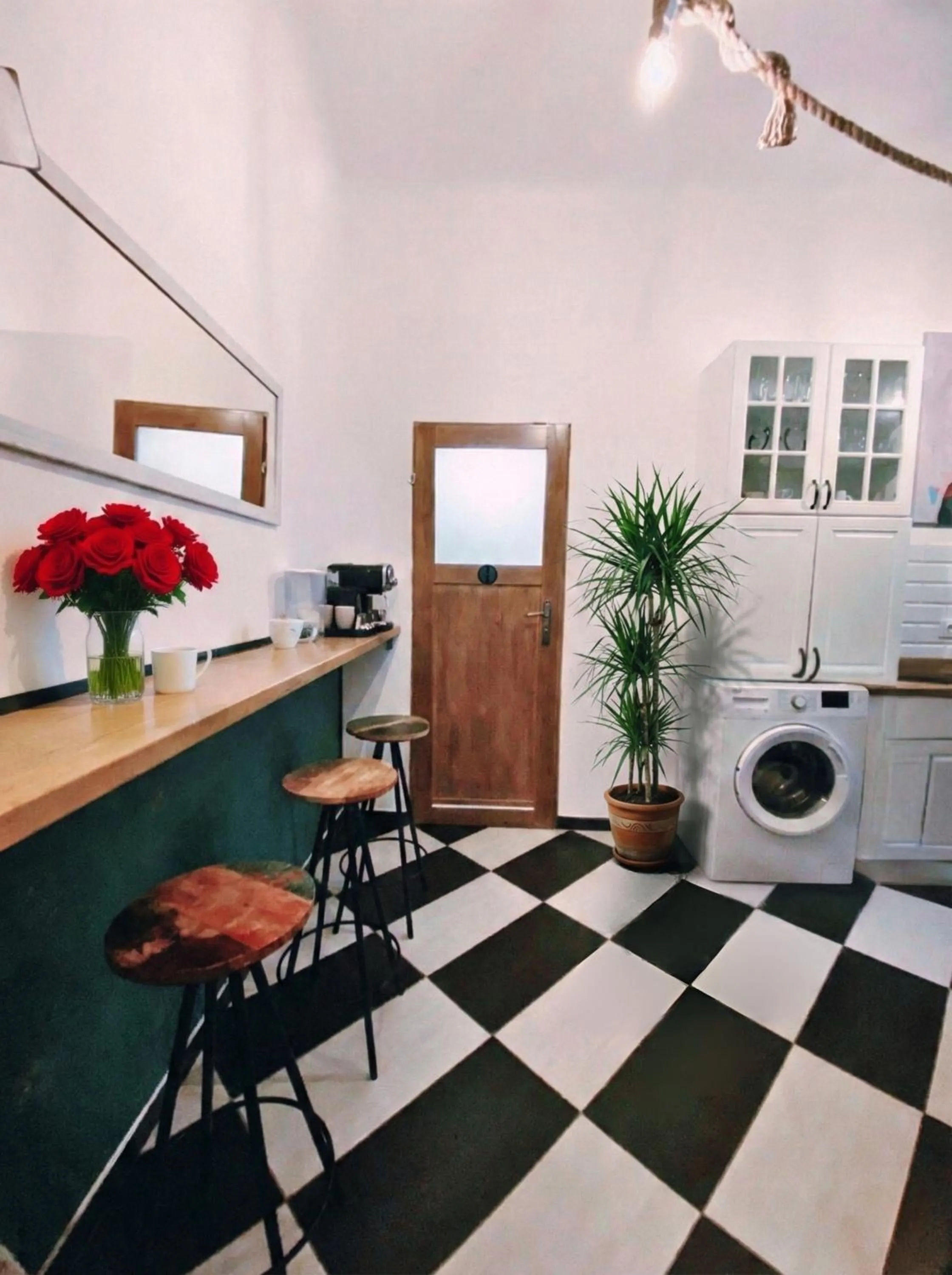 Kitchen or kitchenette in Topolove Rooms & Apartments