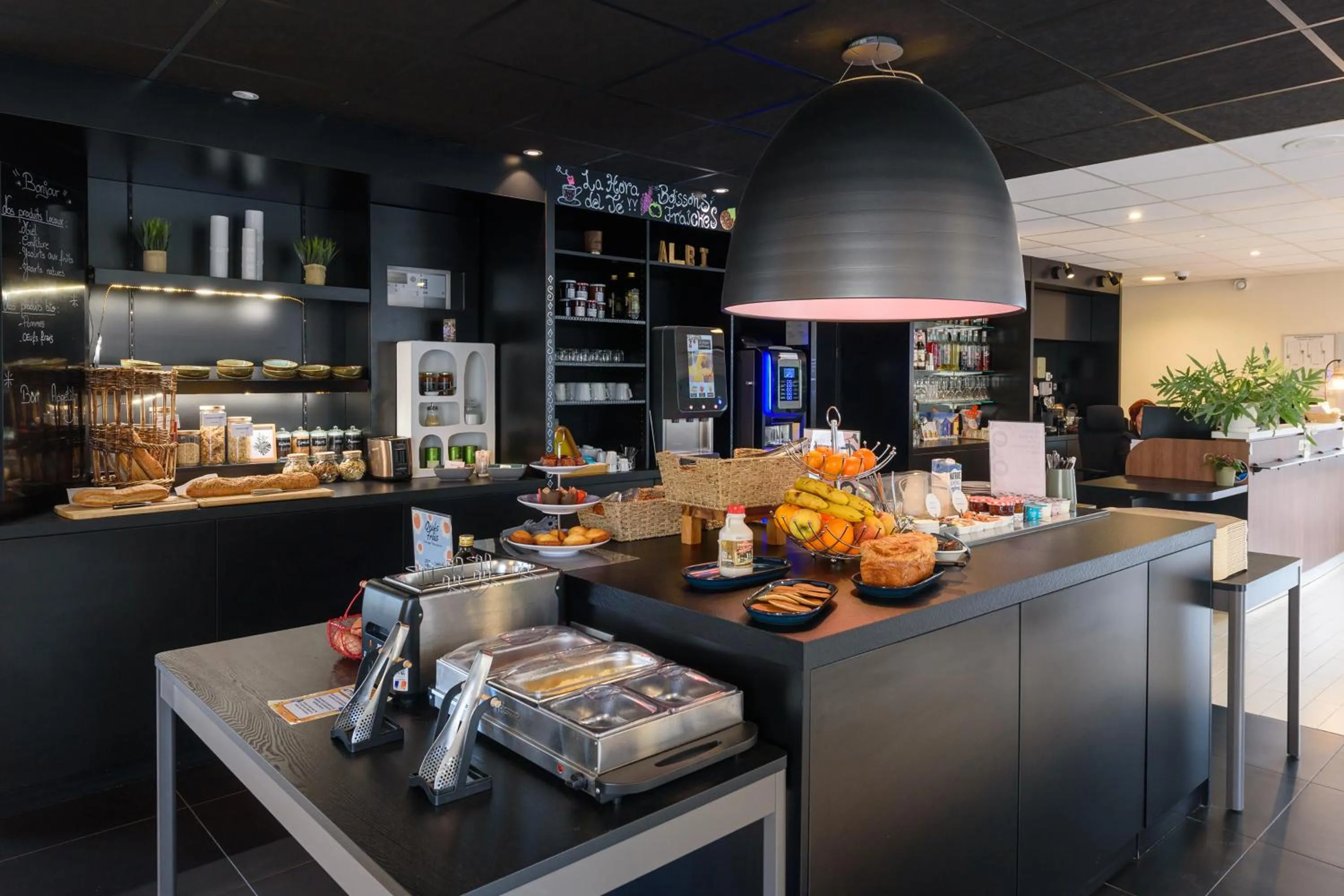 Property building in Campanile Albi Centre