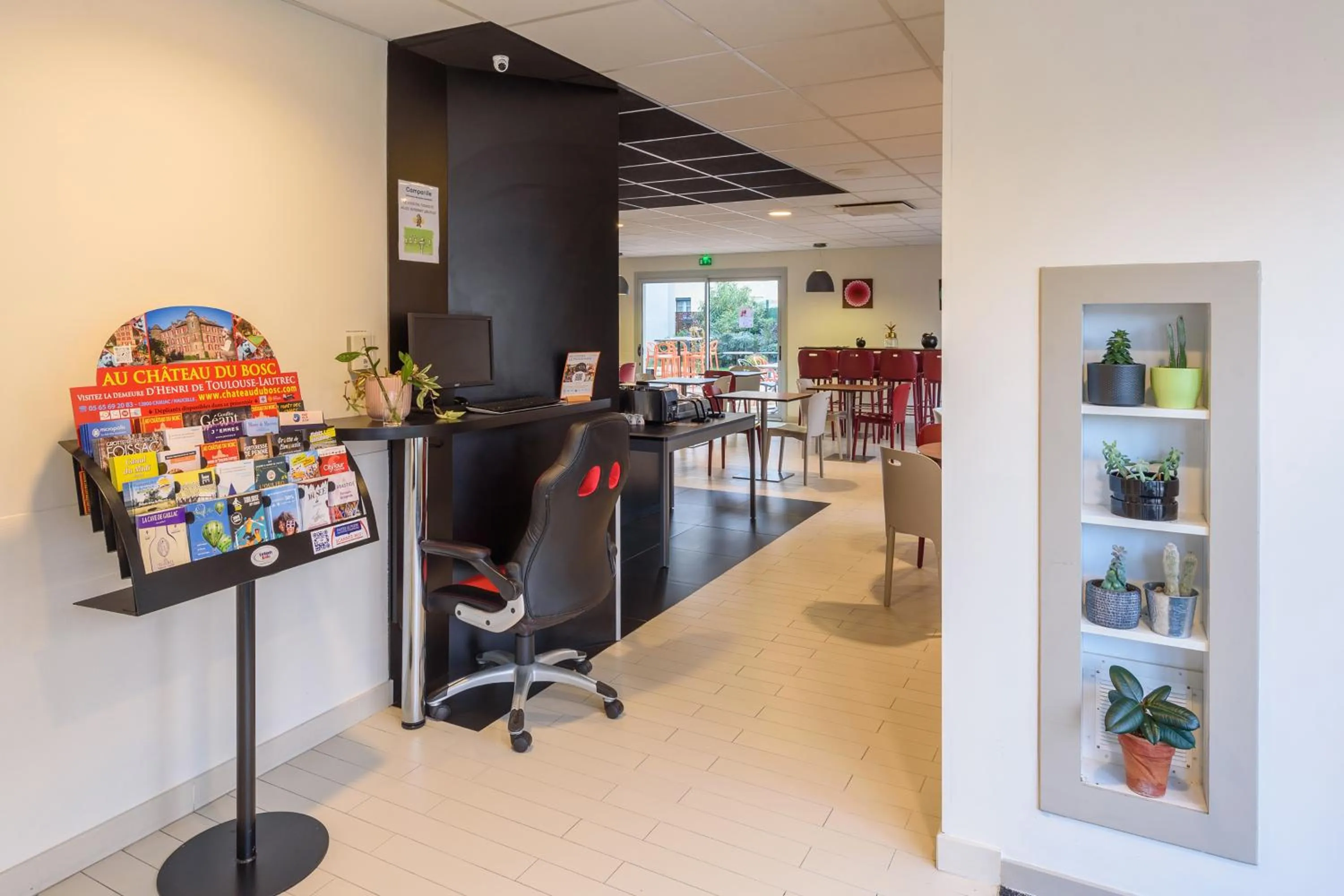 Property building in Campanile Albi Centre