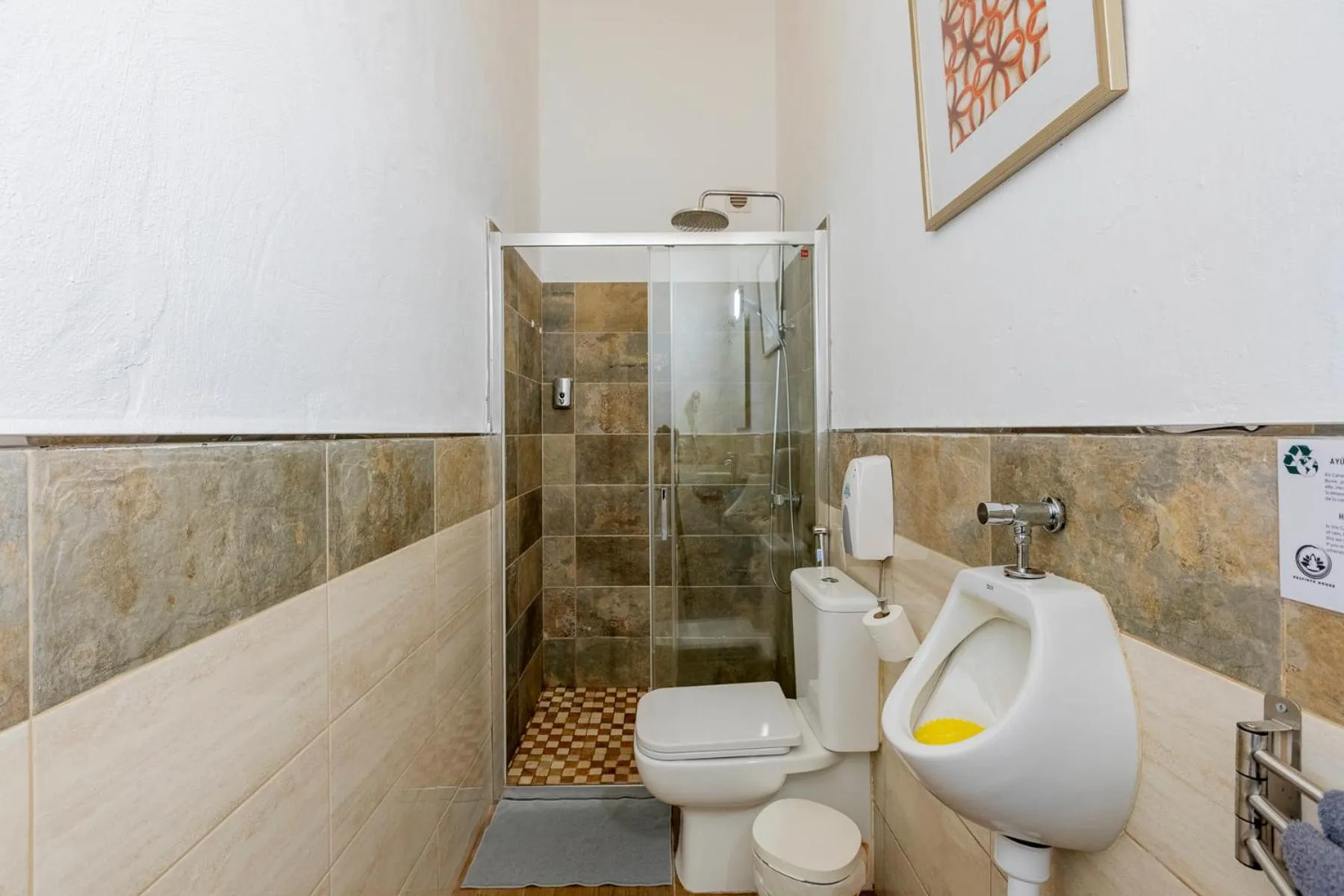 VALTISYA POOL AND AIRPORT