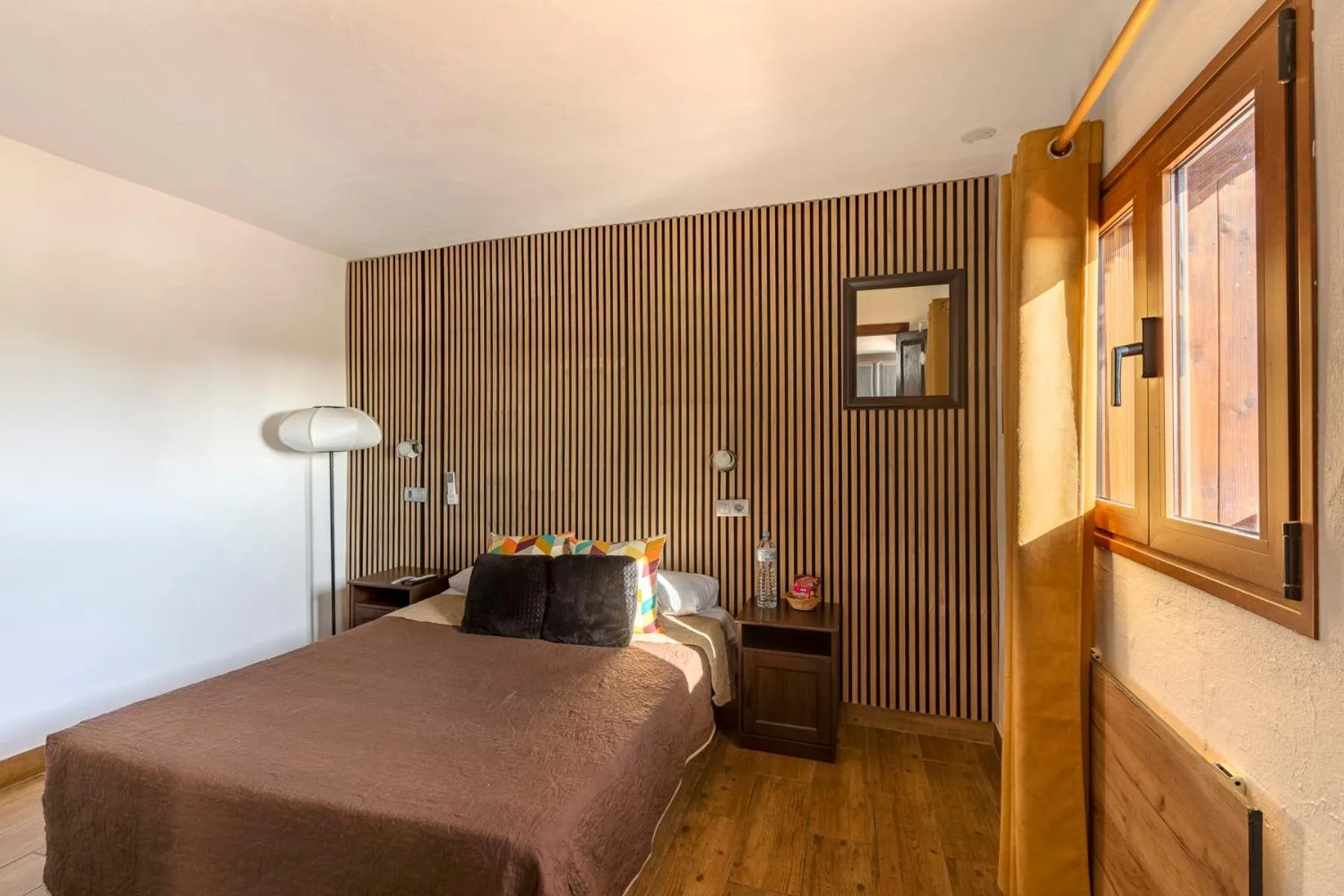 Bed in VALTISYA POOL AND AIRPORT