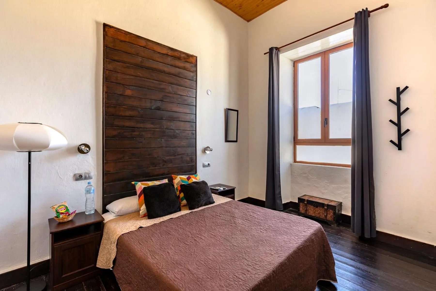 Bed in VALTISYA POOL AND AIRPORT