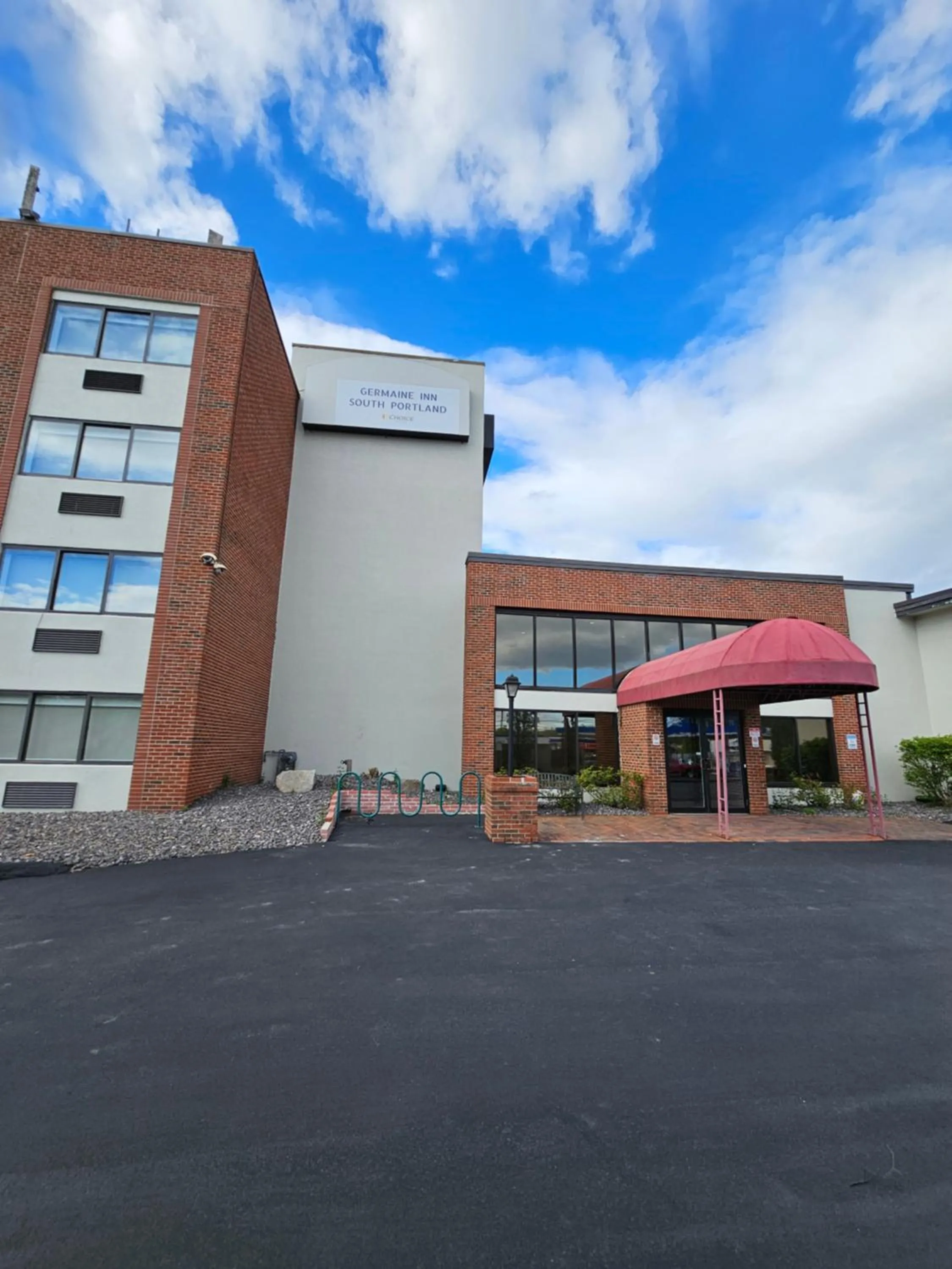 Germaine Inn South Portland