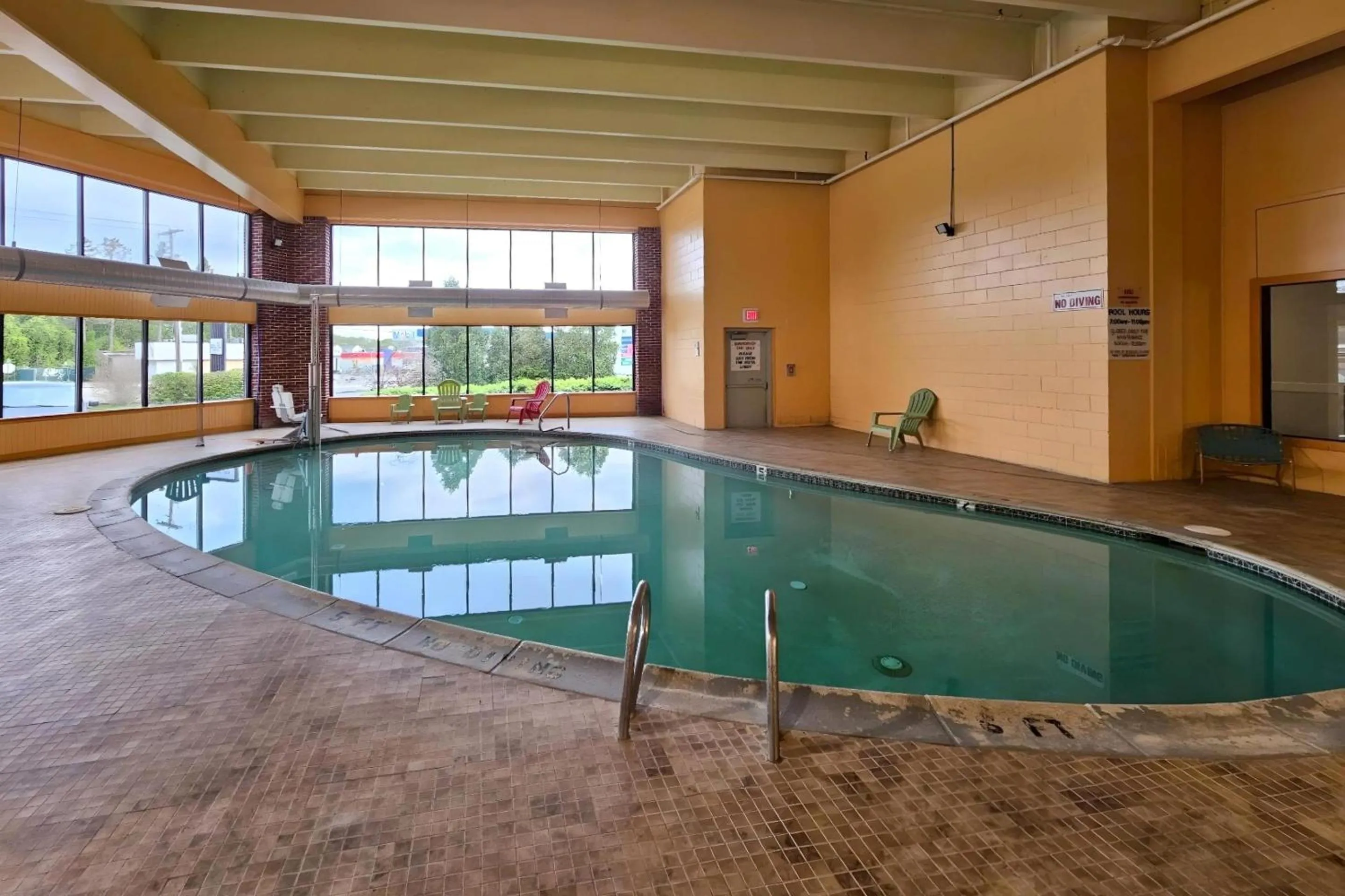 Swimming pool in Germaine Inn South Portland