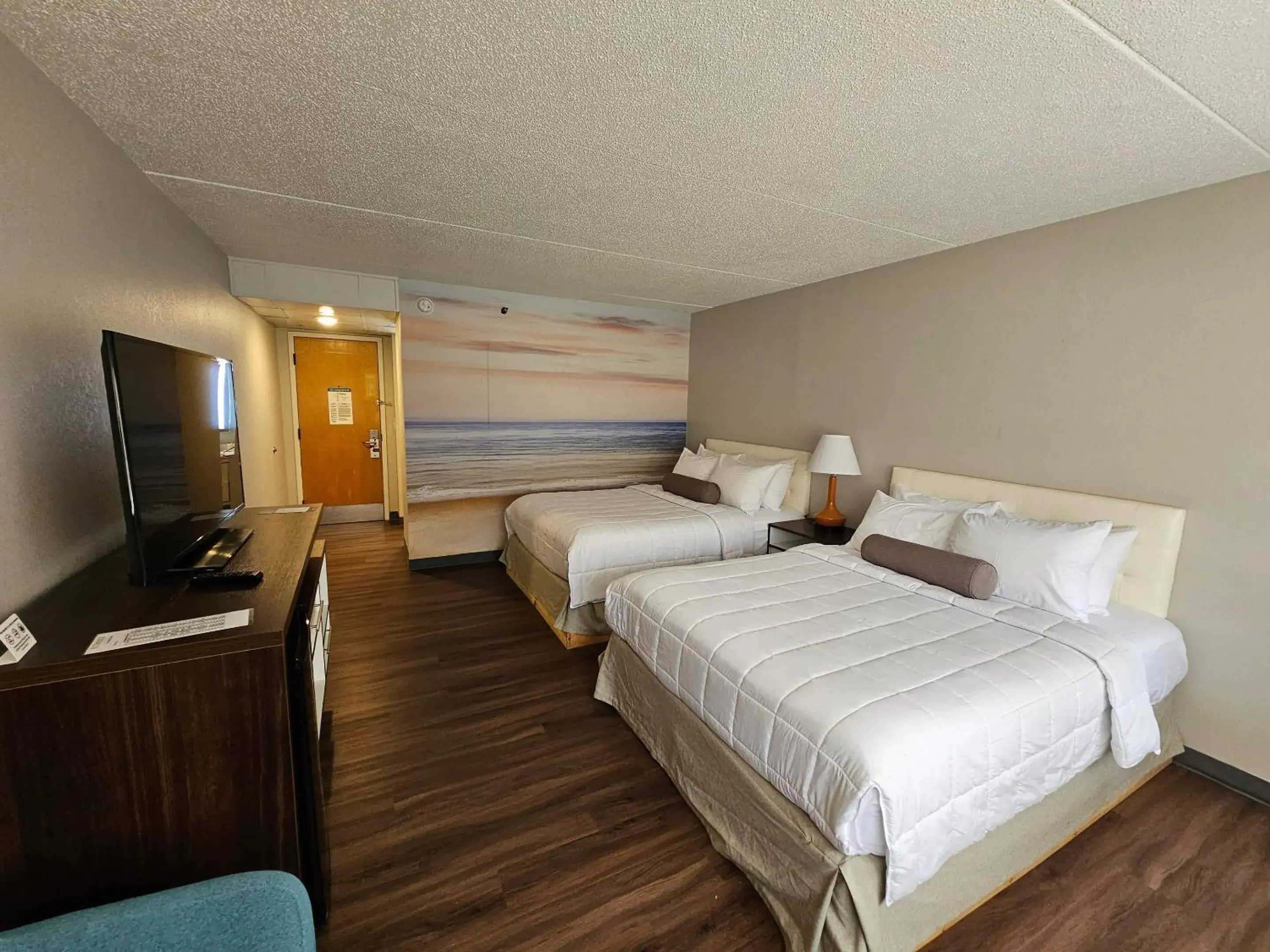 Bedroom, Bed in Germaine Inn South Portland Bedroom, Bed in Germaine Inn South Portland