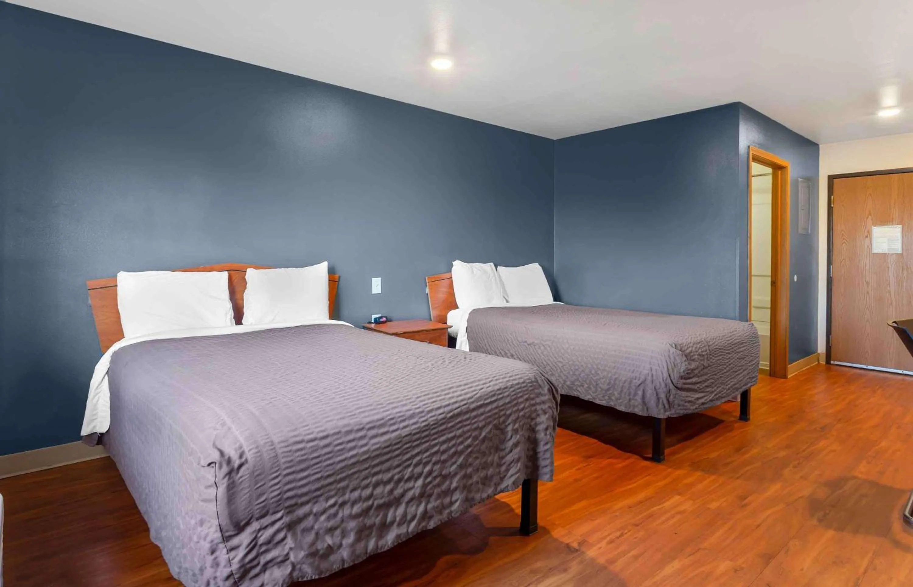 Bedroom, Bed in Extended Stay America Select Suites - Fayetteville - Cliffdale