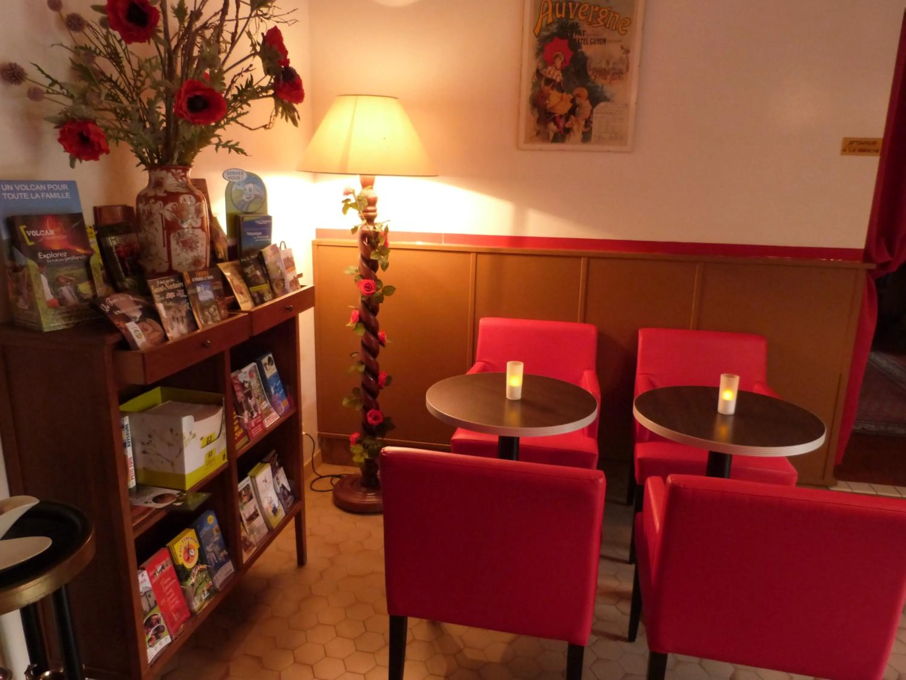 Lounge or bar in Relais d'Auvergne