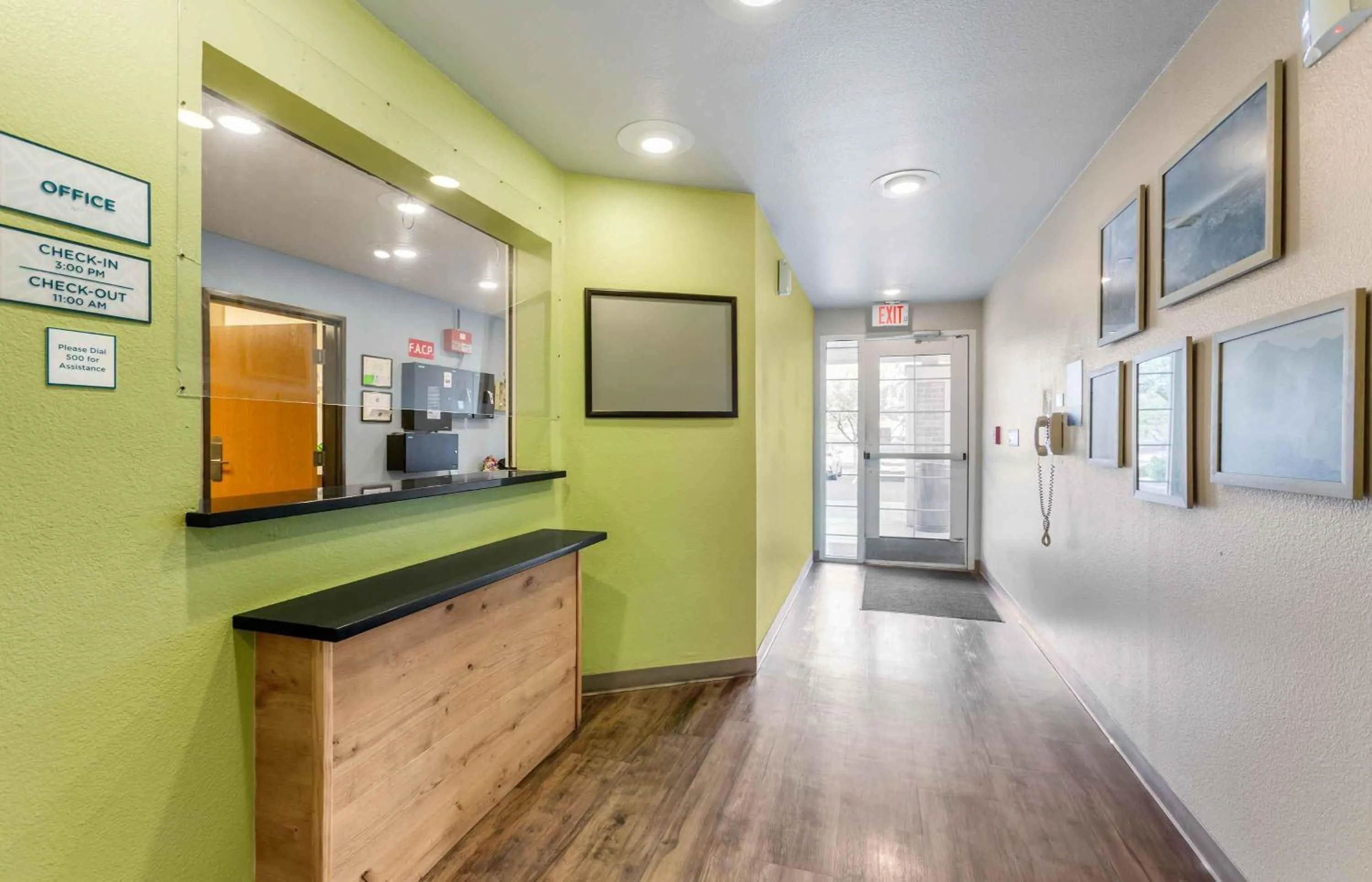 Lobby or reception in Extended Stay America Select Suites - Phoenix - Peoria - Sun City