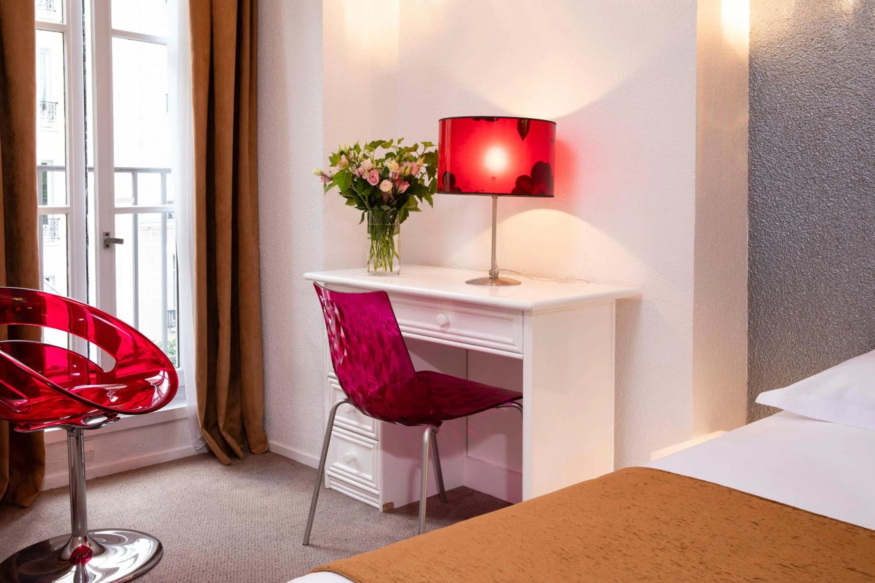 Bedroom, Bed in Le Hameau de Passy