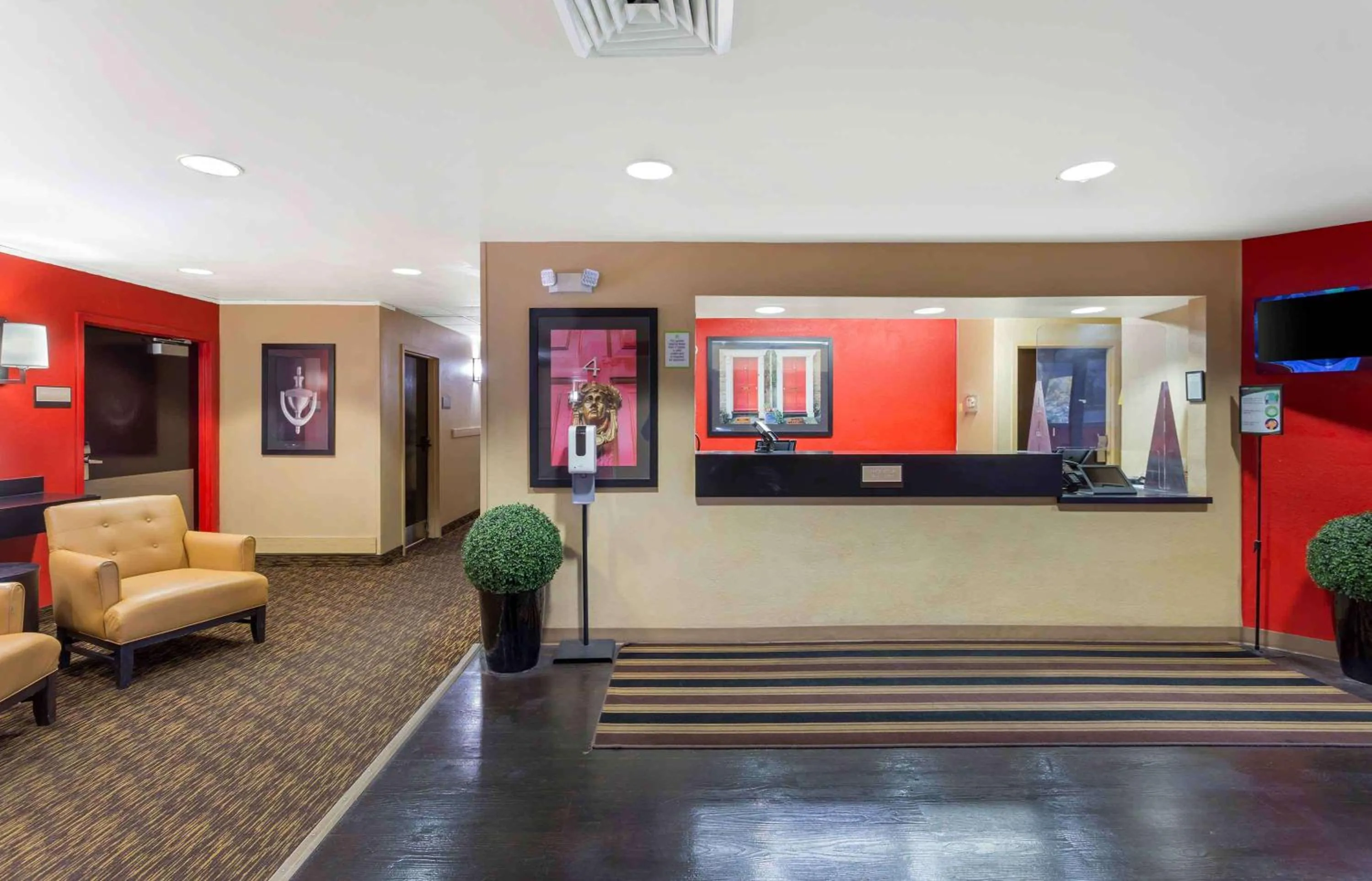 Lobby or reception in Extended Stay America Select Suites - Salt Lake City - Sandy