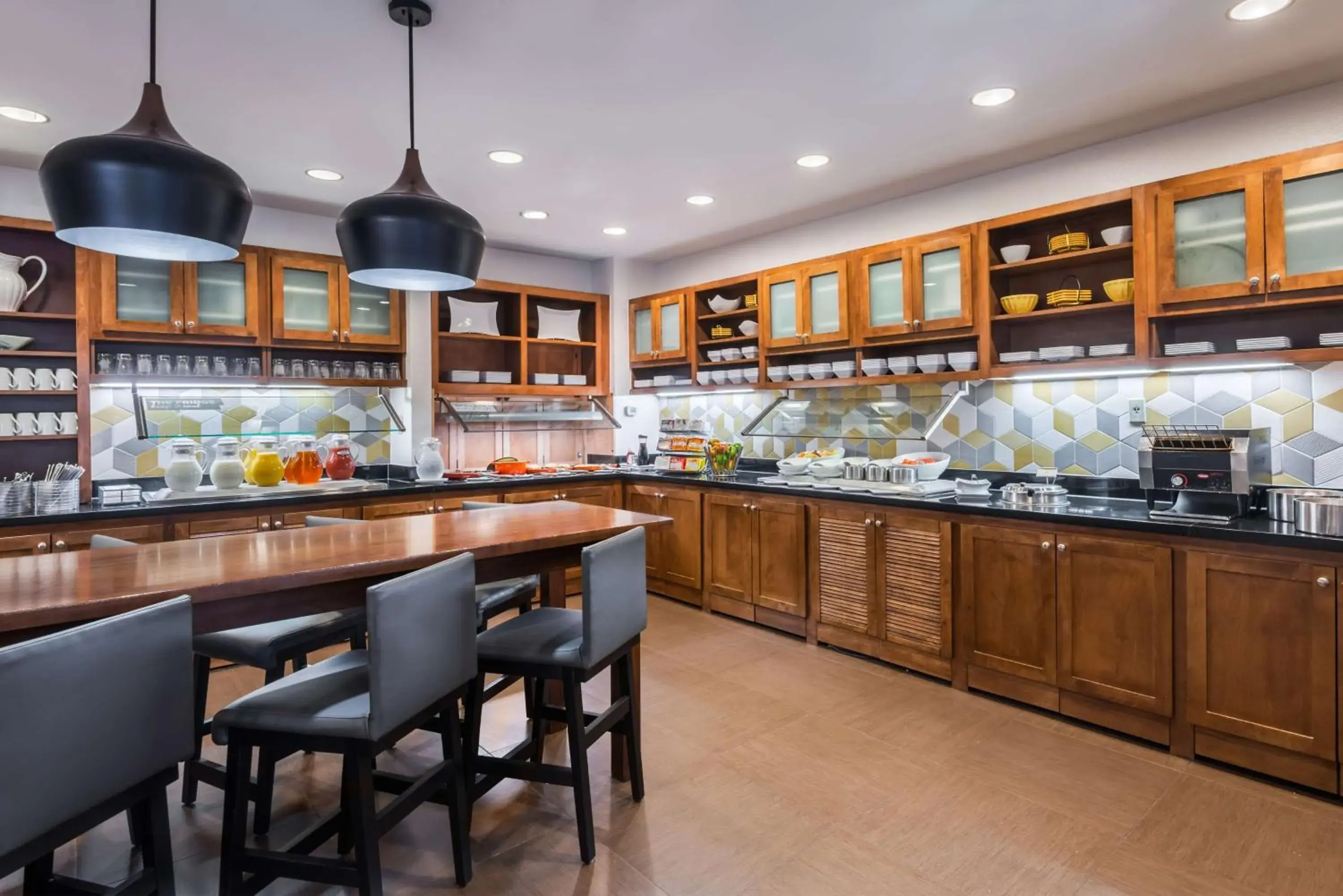 Restaurant/places to eat in Hyatt Place Atlanta Duluth Johns Creek Restaurant/places to eat in Hyatt Place Atlanta Duluth Johns Creek