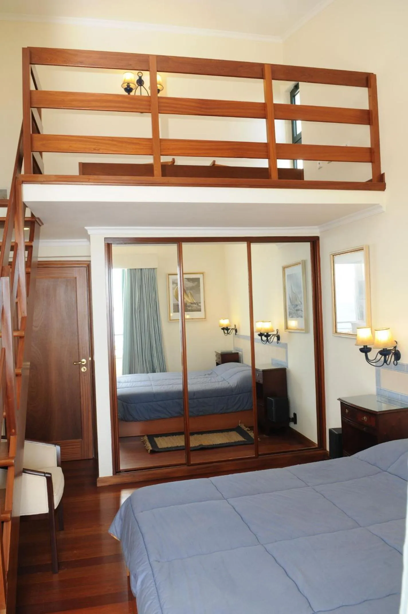 Bedroom, Bed in An uninterrupted 180 overlooking the Atlantic Ocean