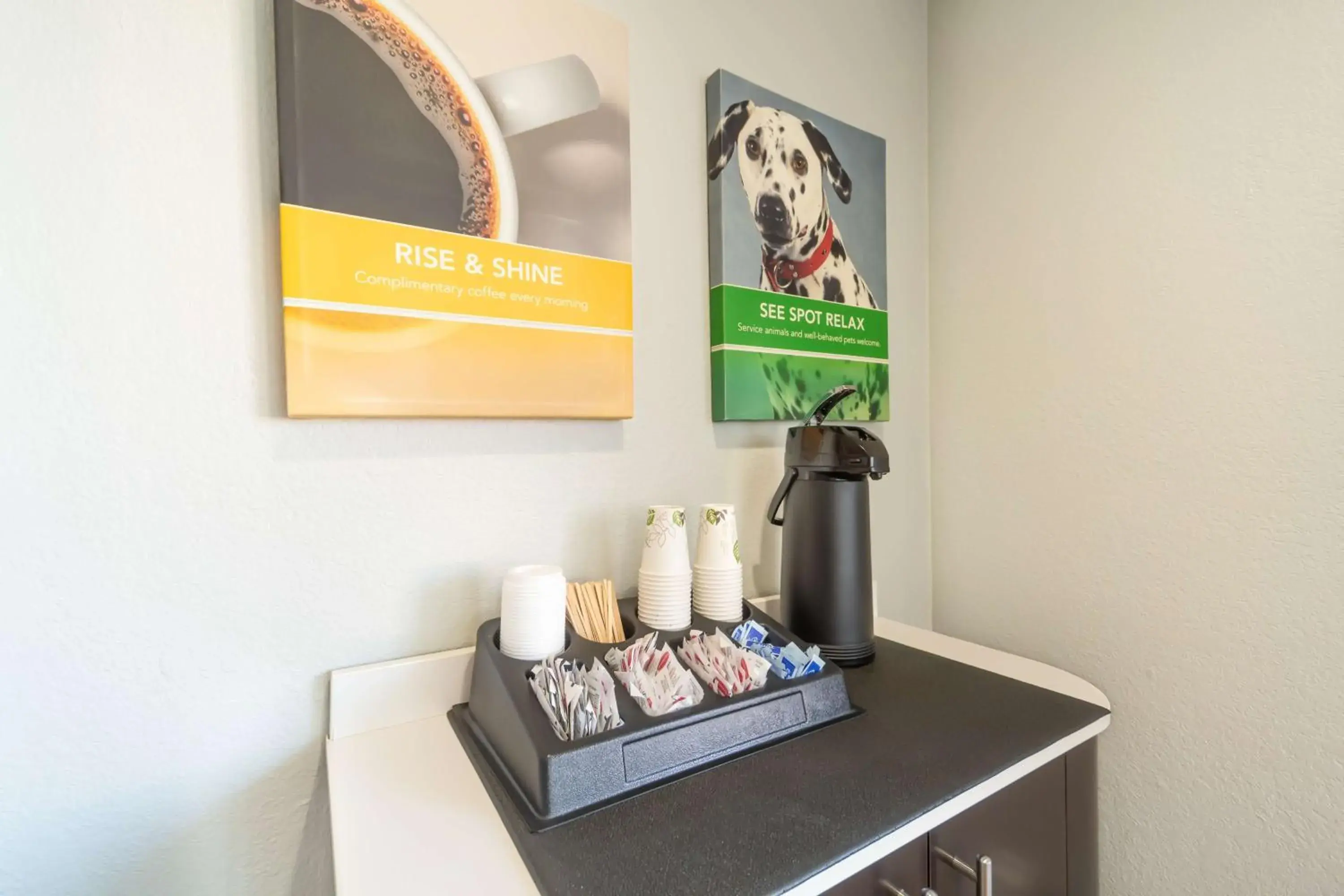 Restaurant/places to eat in Motel 6-Del Rio, TX Restaurant/places to eat in Motel 6-Del Rio, TX