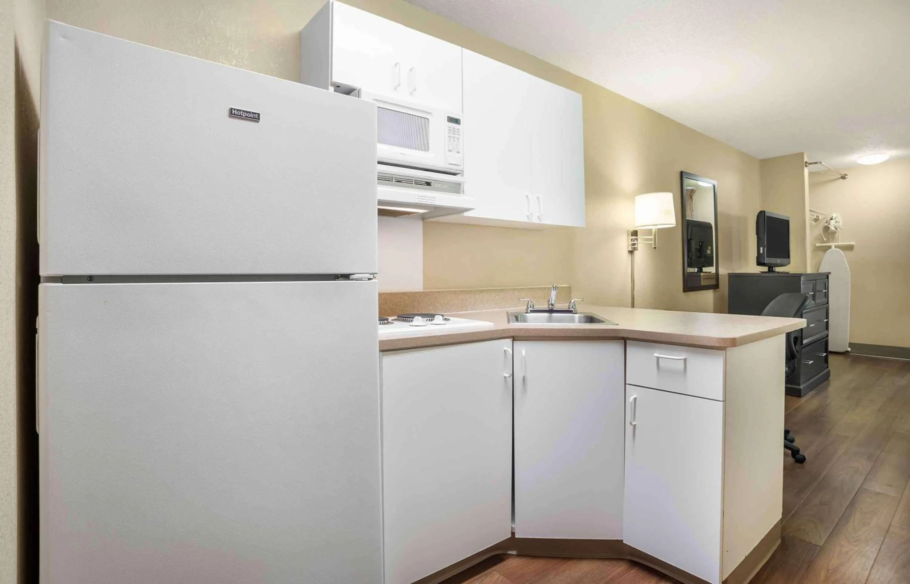 Bedroom in Extended Stay America Select Suites - New Orleans - Airport