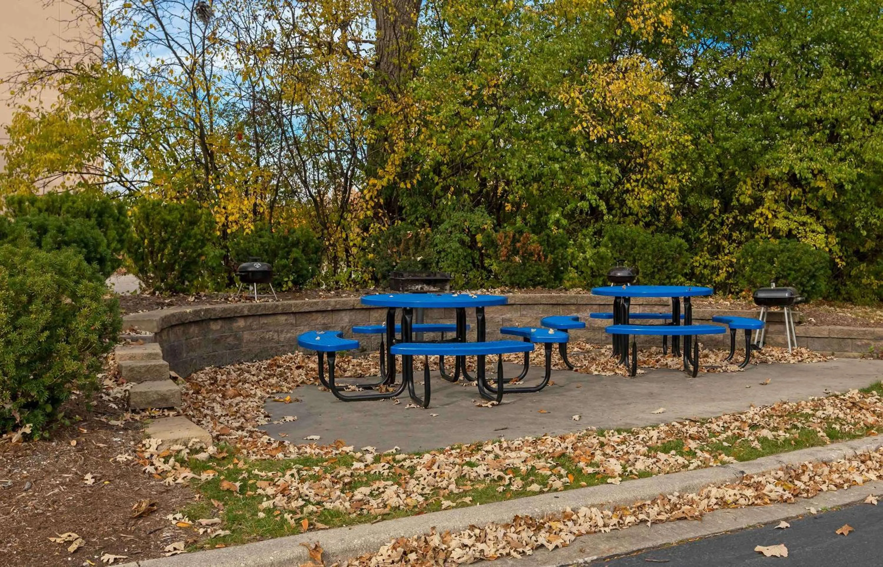 Property building in Extended Stay America Select Suites - Milwaukee - Waukesha