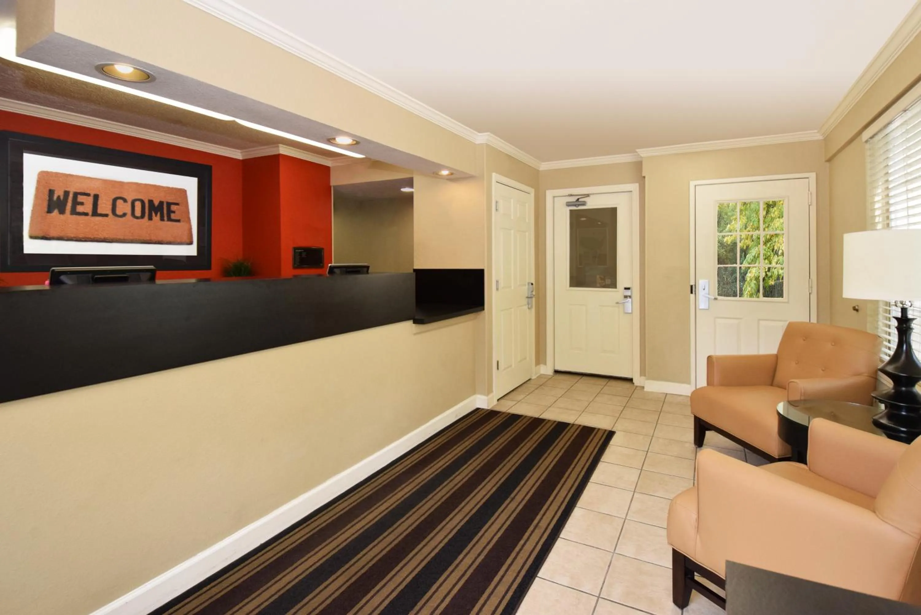 Lobby or reception in Extended Stay America Suites - Raleigh - North Raleigh - Wake Forest Road