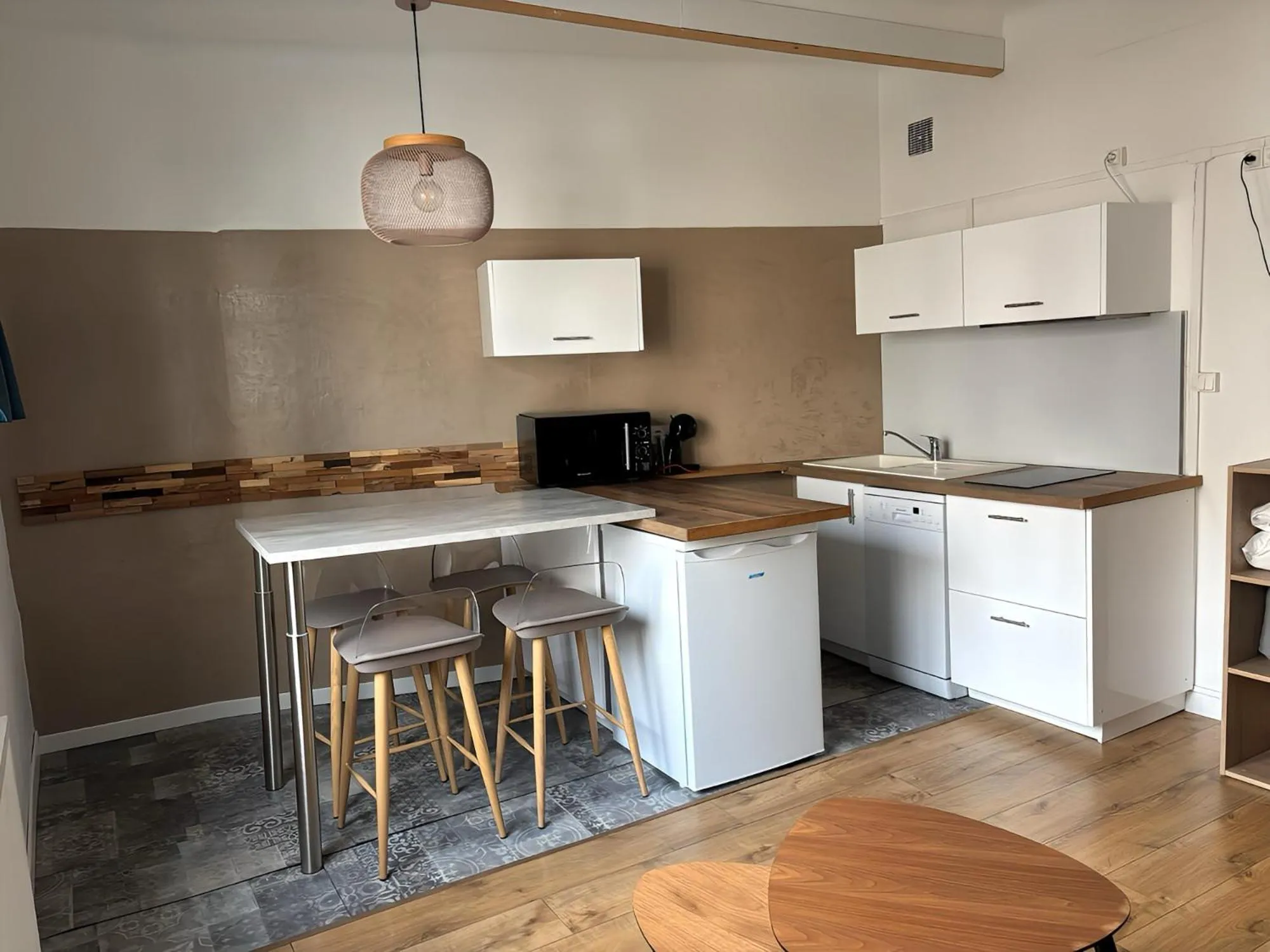 Dining area in Mosaik hotel