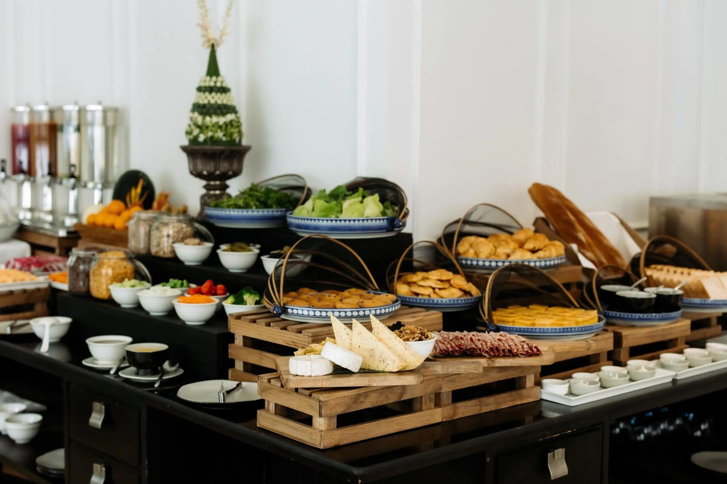 Food and drinks in Souphattra Hotel Luang Prabang