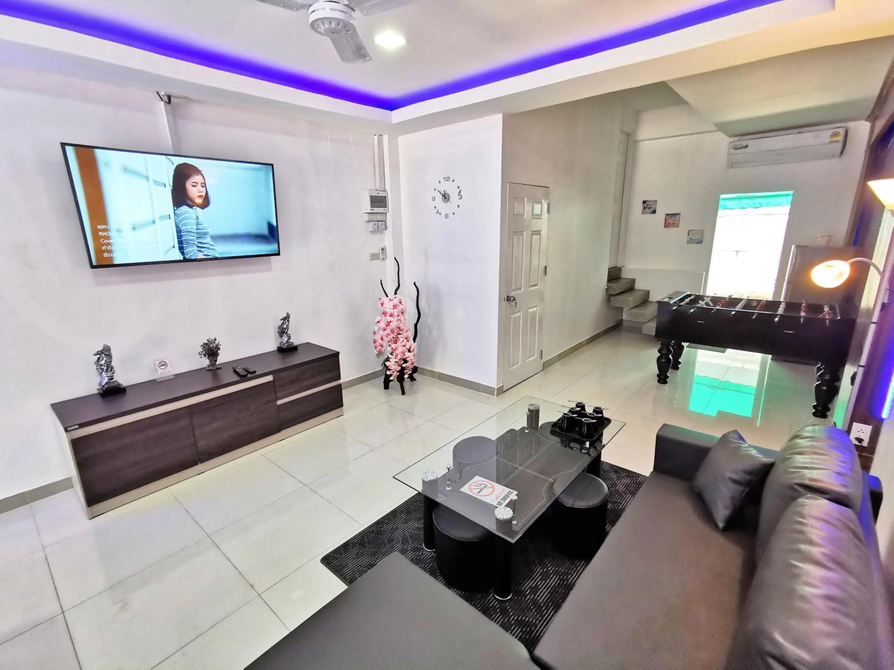 TV and multimedia in Thai Orange Villas