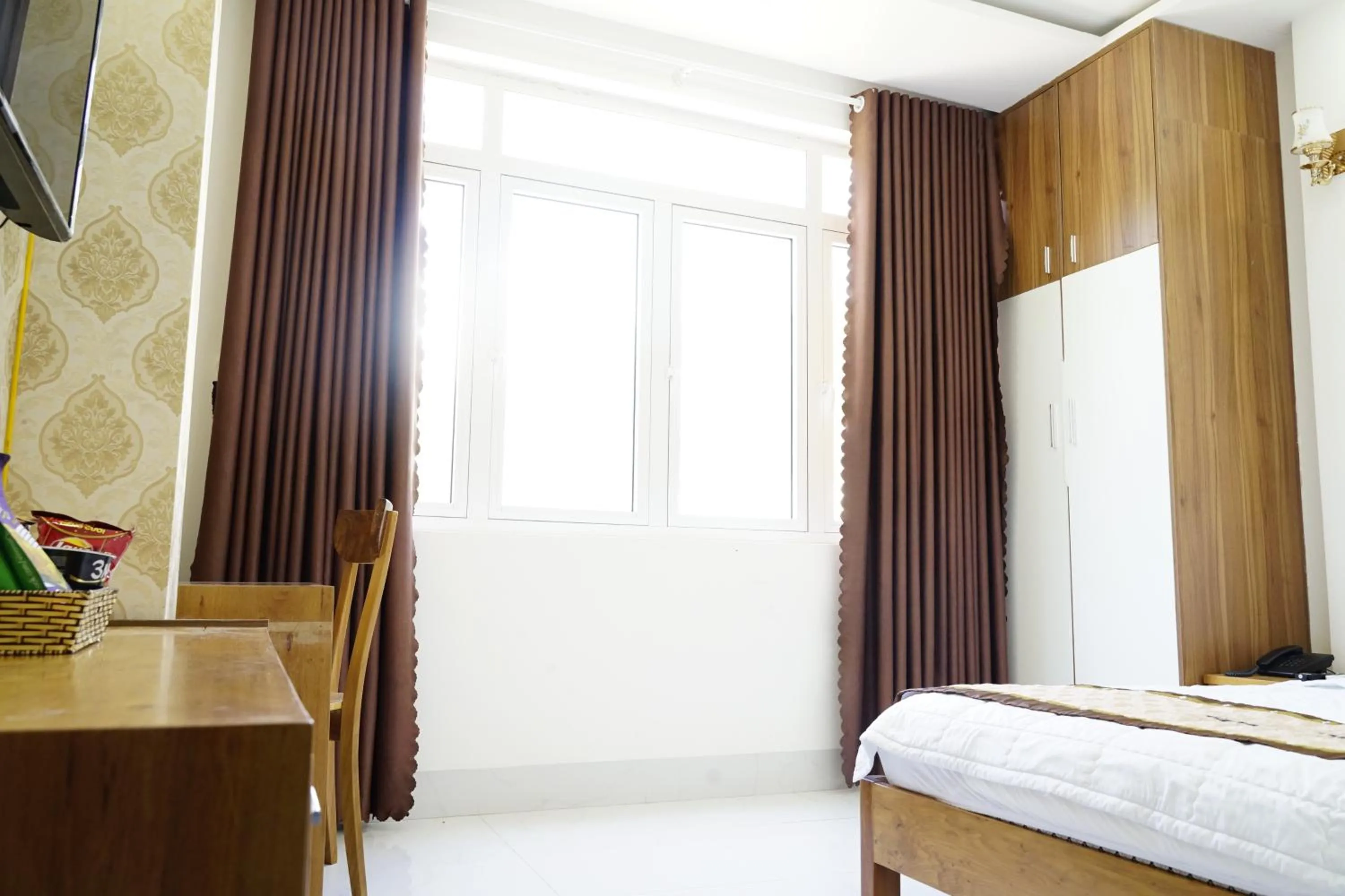 Photo of the whole room in HongKong1 Hotel Quy Nhon