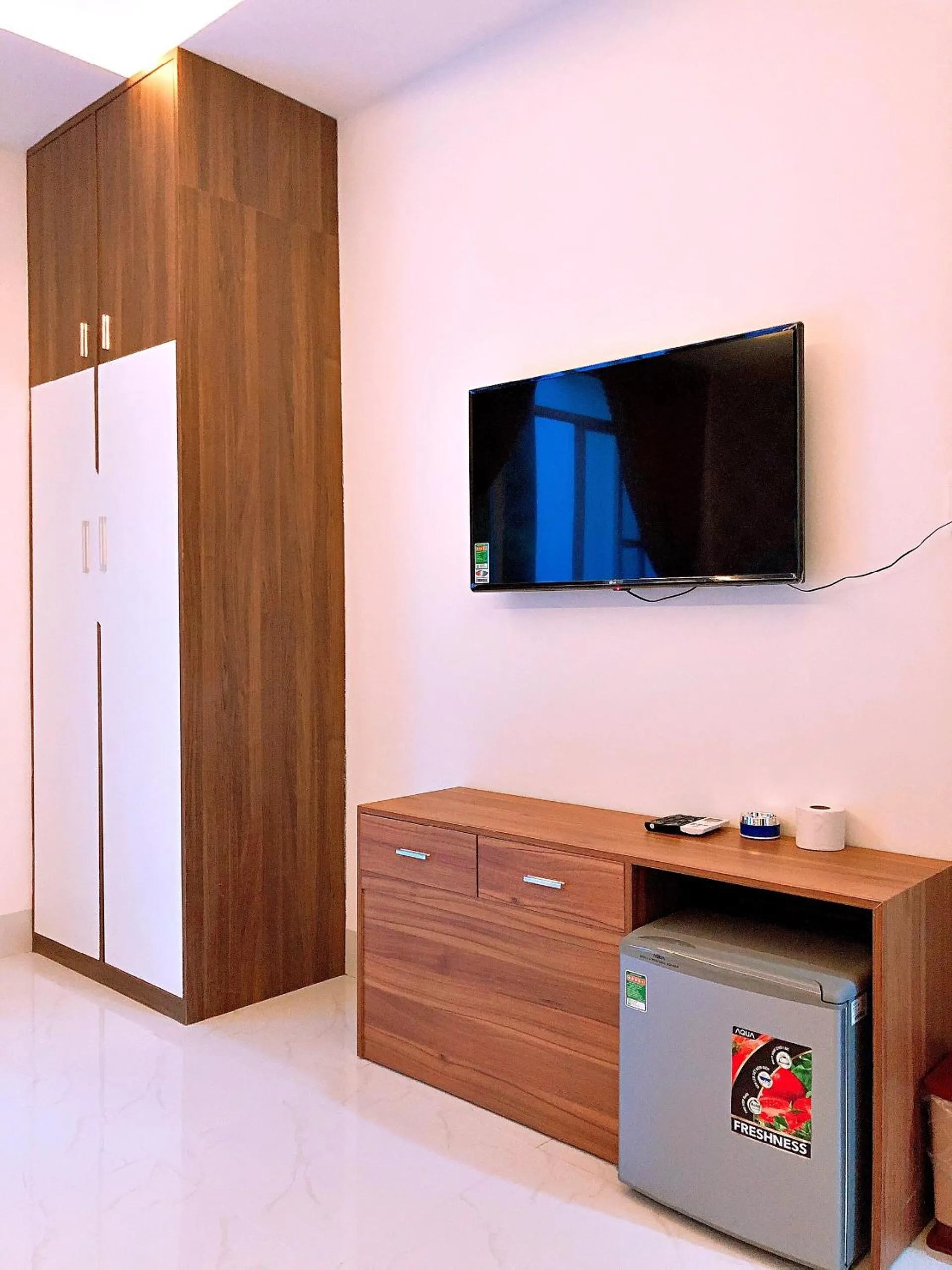 TV and multimedia in HongKong1 Hotel Quy Nhon