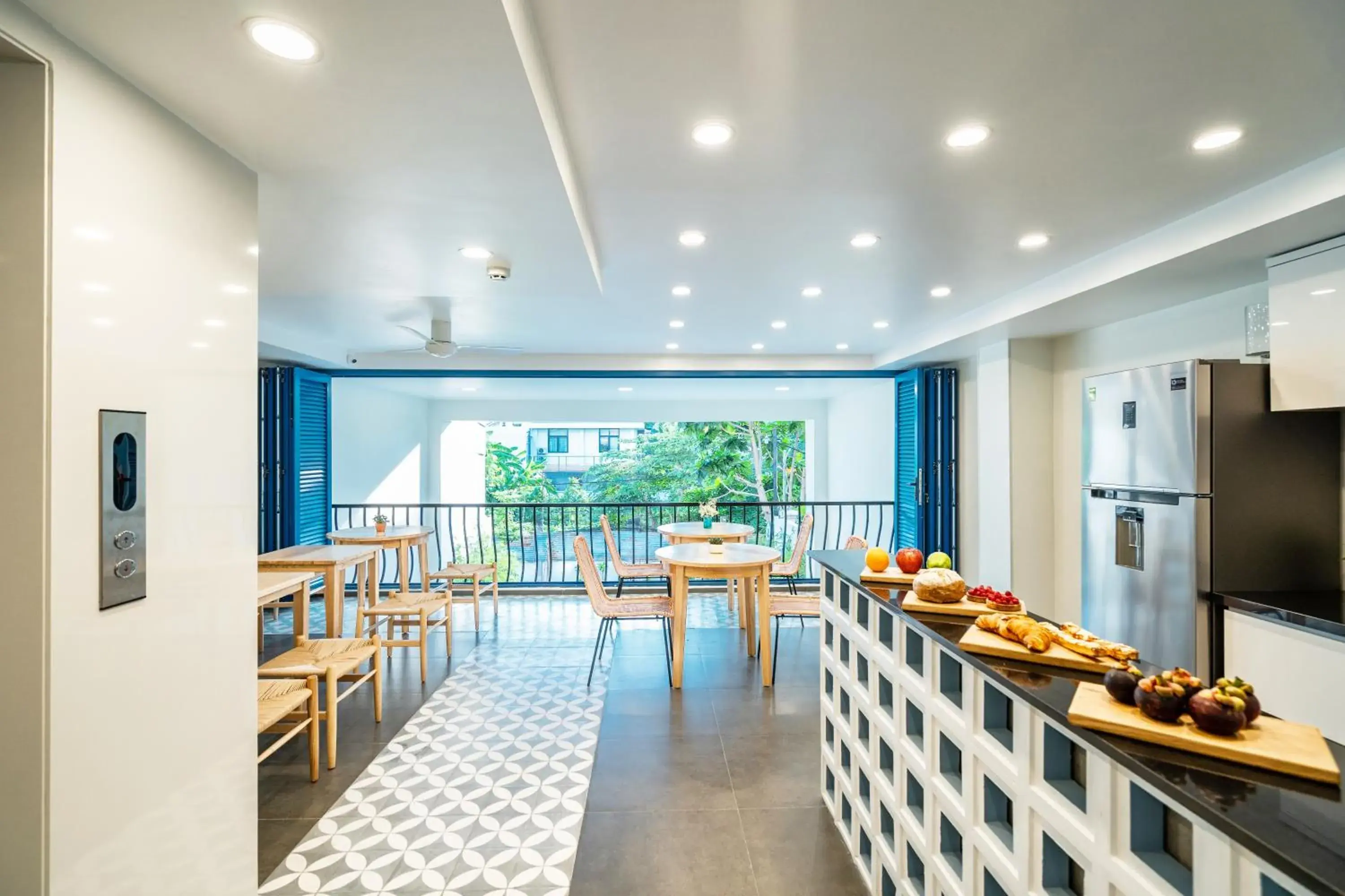 Restaurant/places to eat in Mecozy Apartel Restaurant/places to eat in Mecozy Apartel