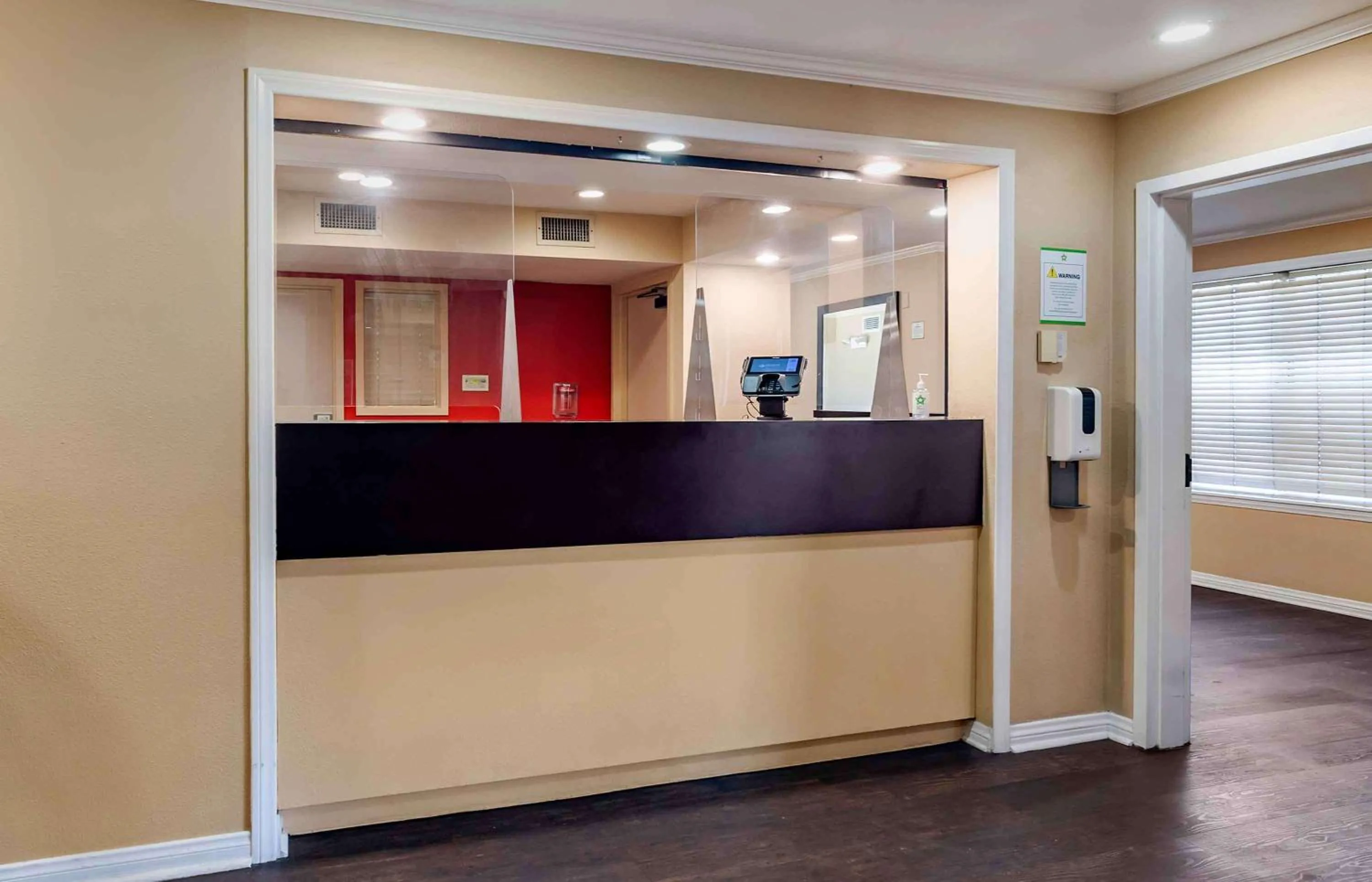 Lobby or reception in Extended Stay America Suites - Los Angeles - Monrovia