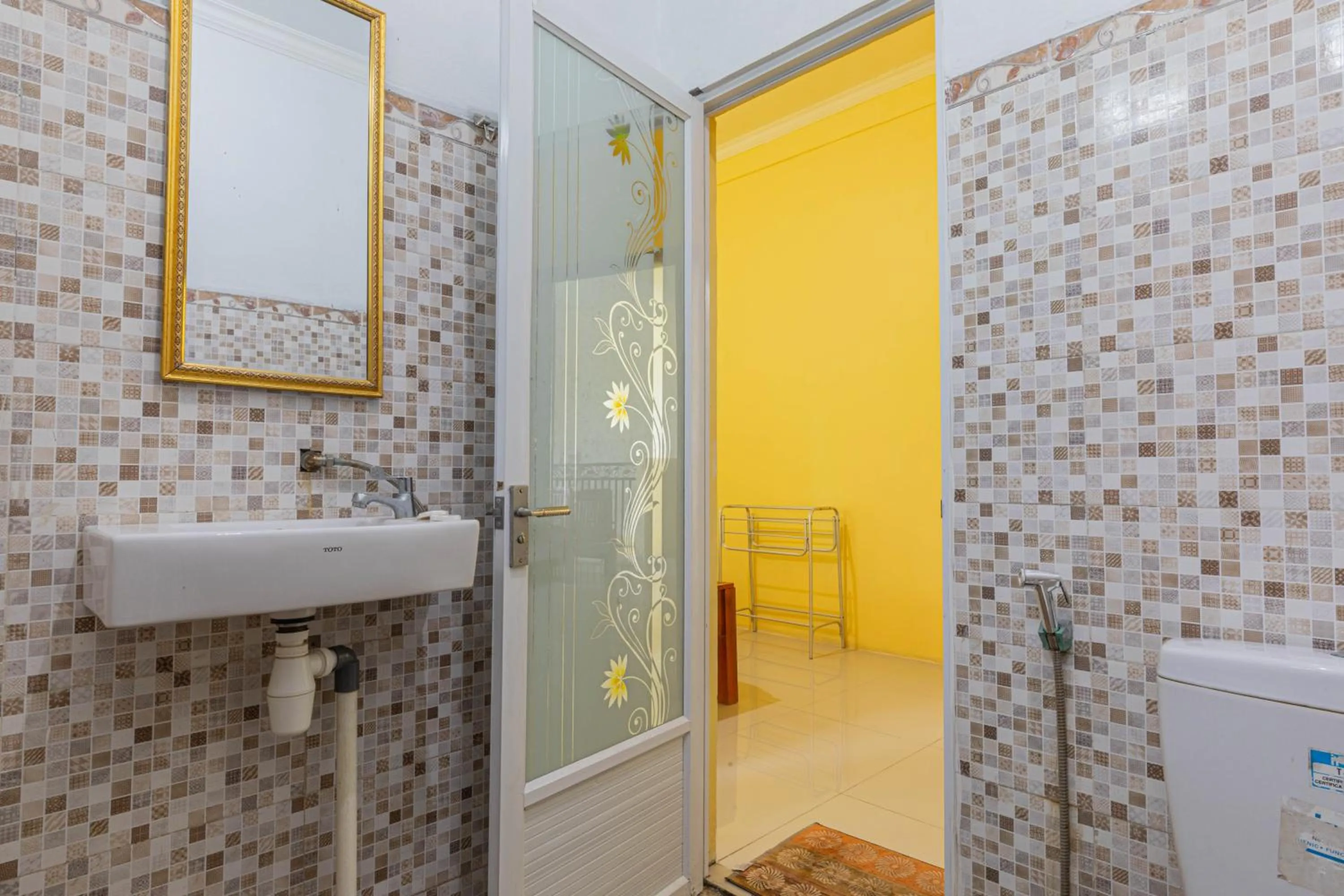 Bathroom in Sukawati Inn at Crystal Bay