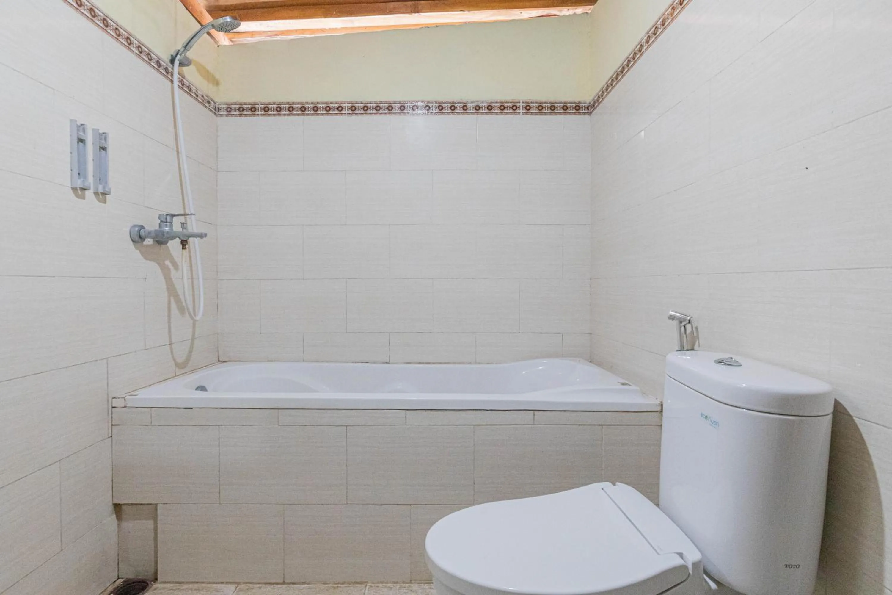 Bathroom in Sukawati Inn at Crystal Bay