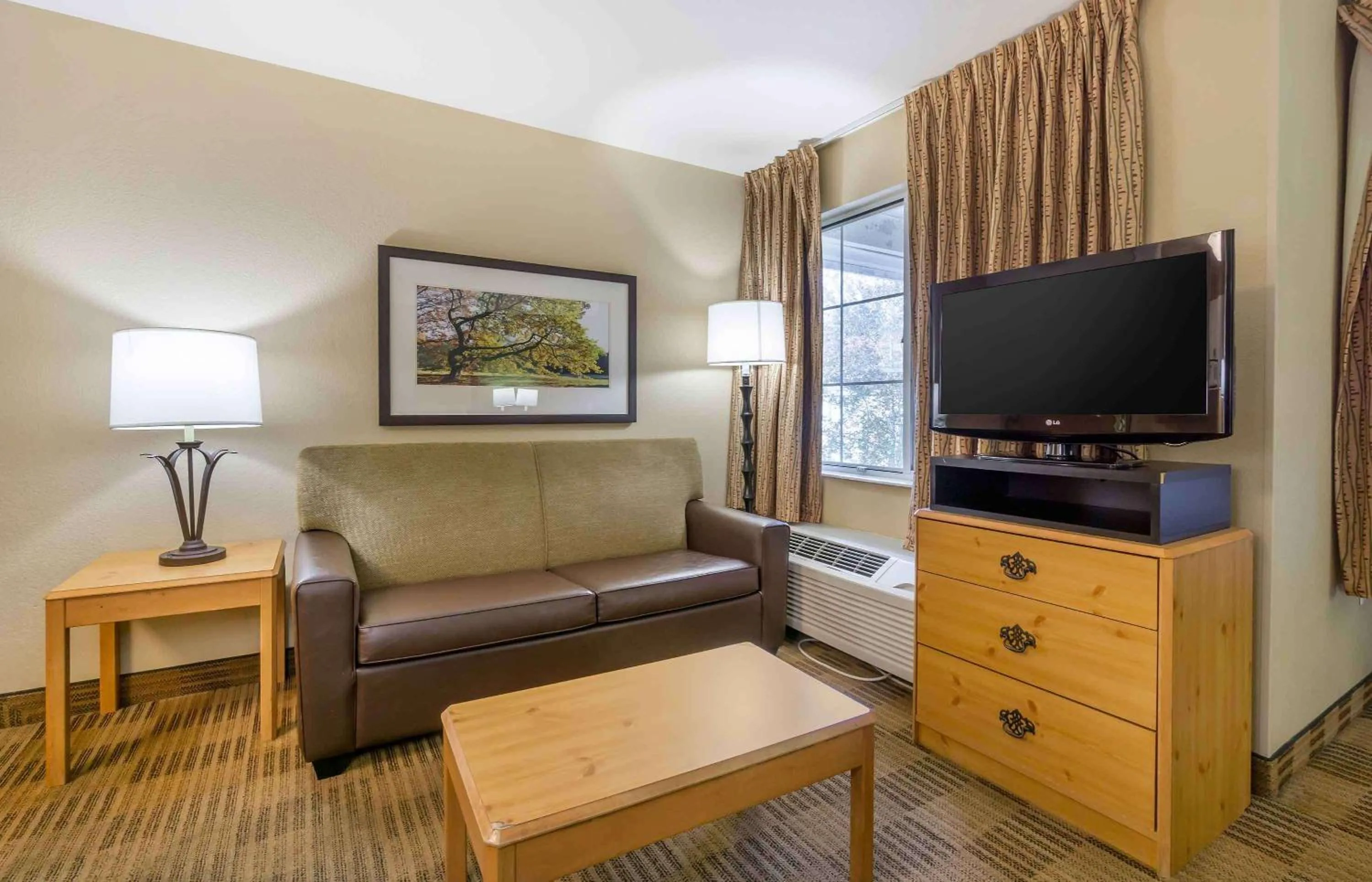 Bedroom in Extended Stay America Suites - Seattle - Bothell - Canyon Park