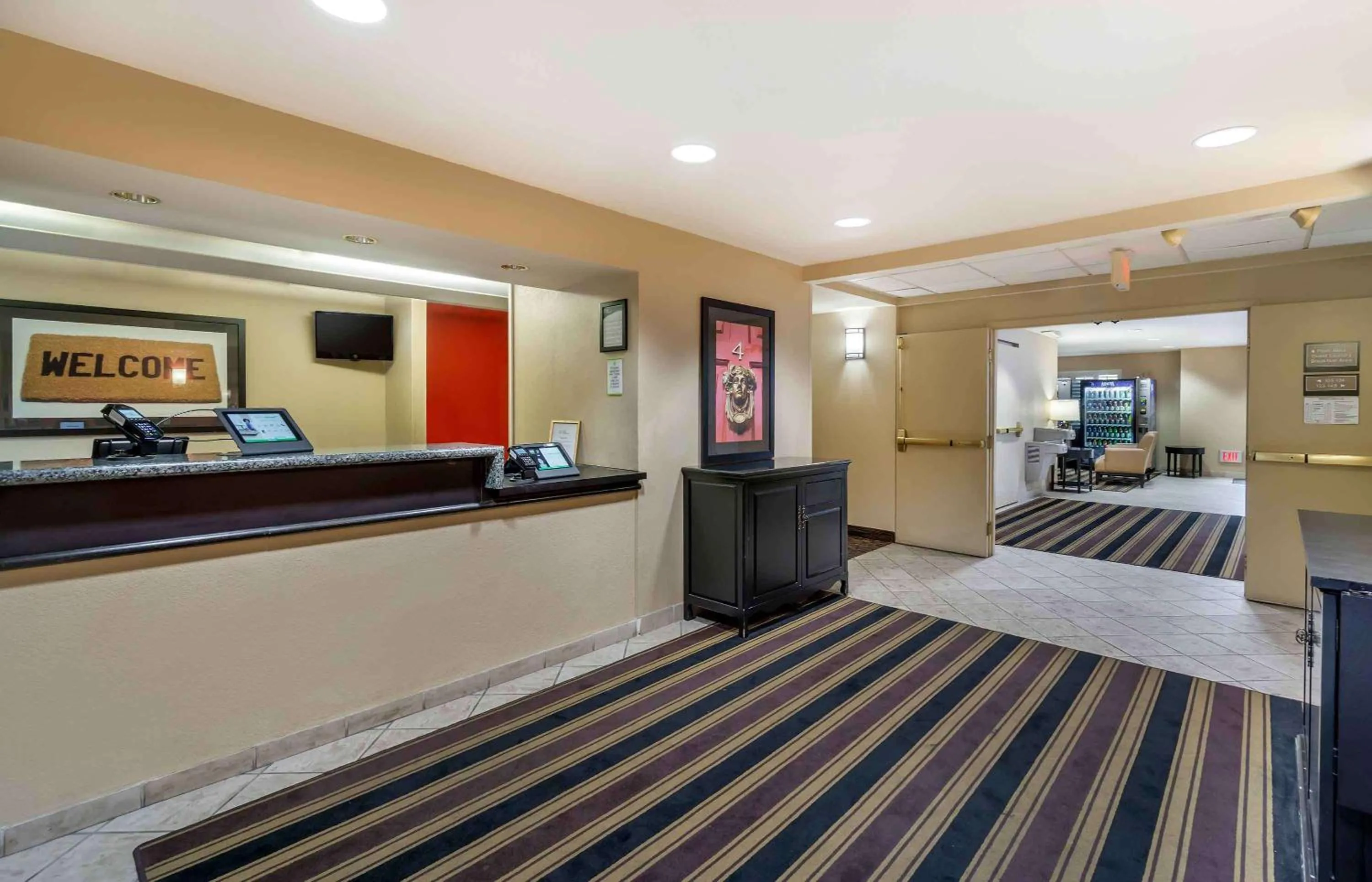 Lobby or reception, Bed in Extended Stay America Suites - Seattle - Bothell - Canyon Park
