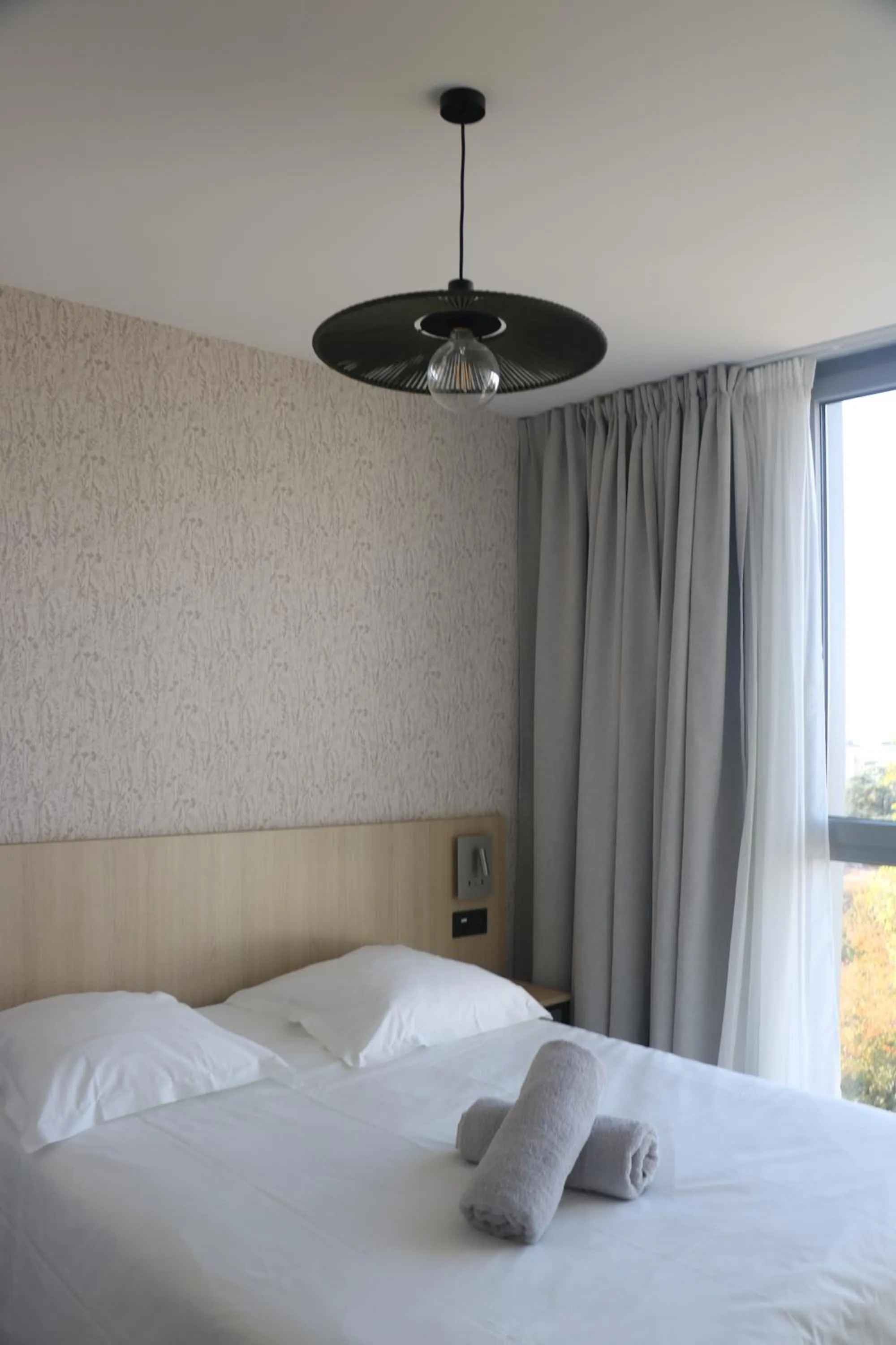 Property building, Bed in Abalys Hotel