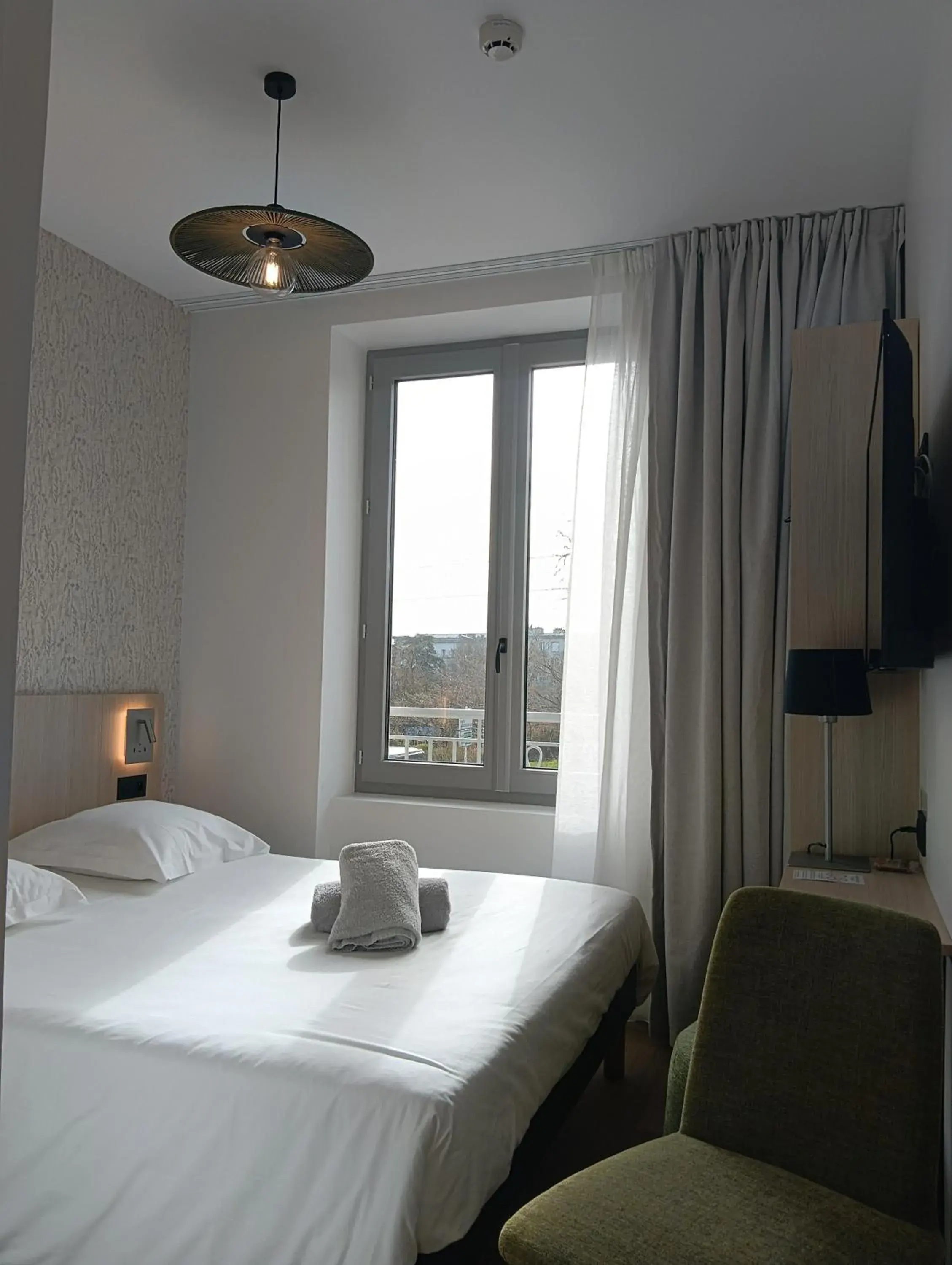 Photo of the whole room, Bed in Abalys Hotel Photo of the whole room, Bed in Abalys Hotel