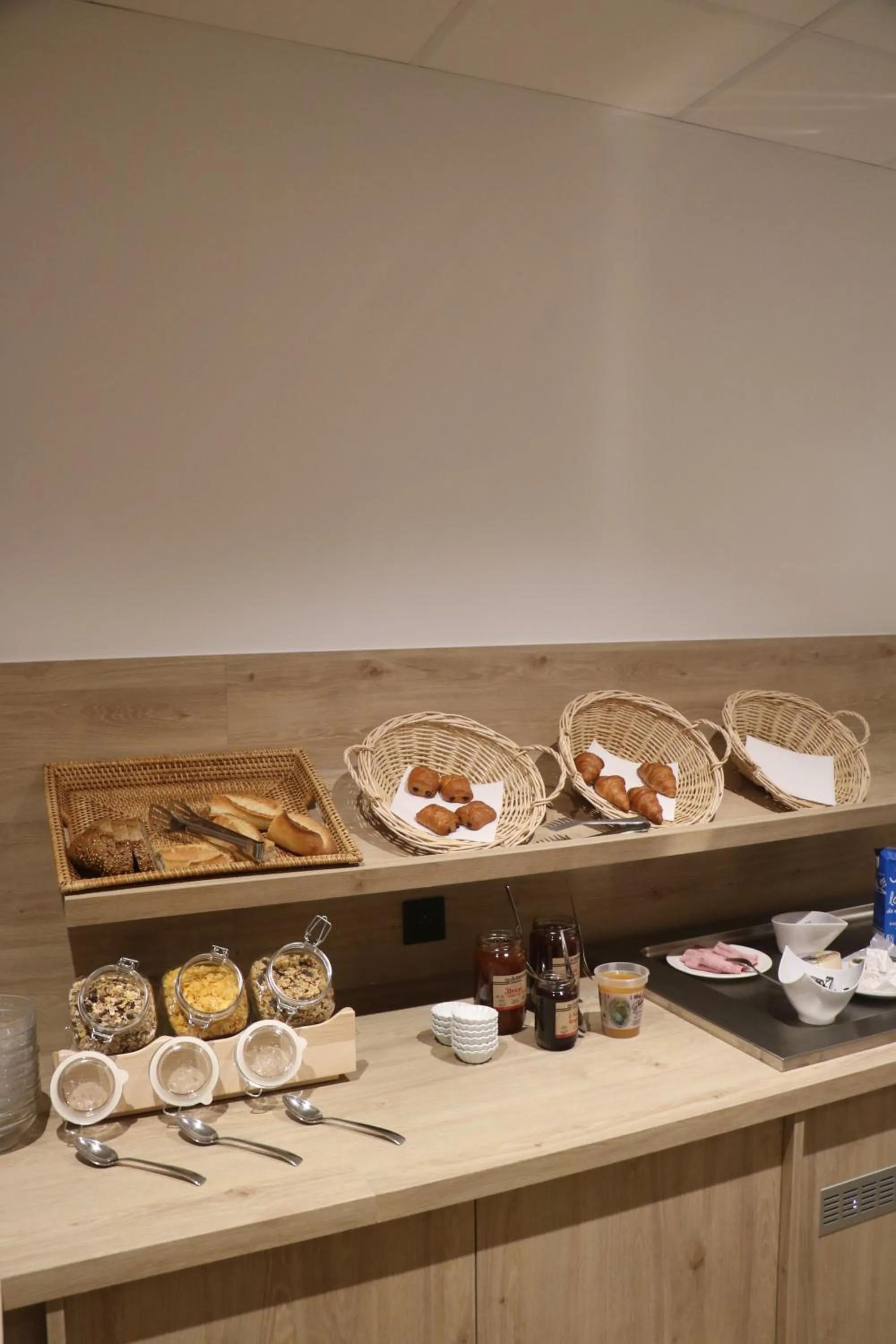 Breakfast in Abalys Hotel