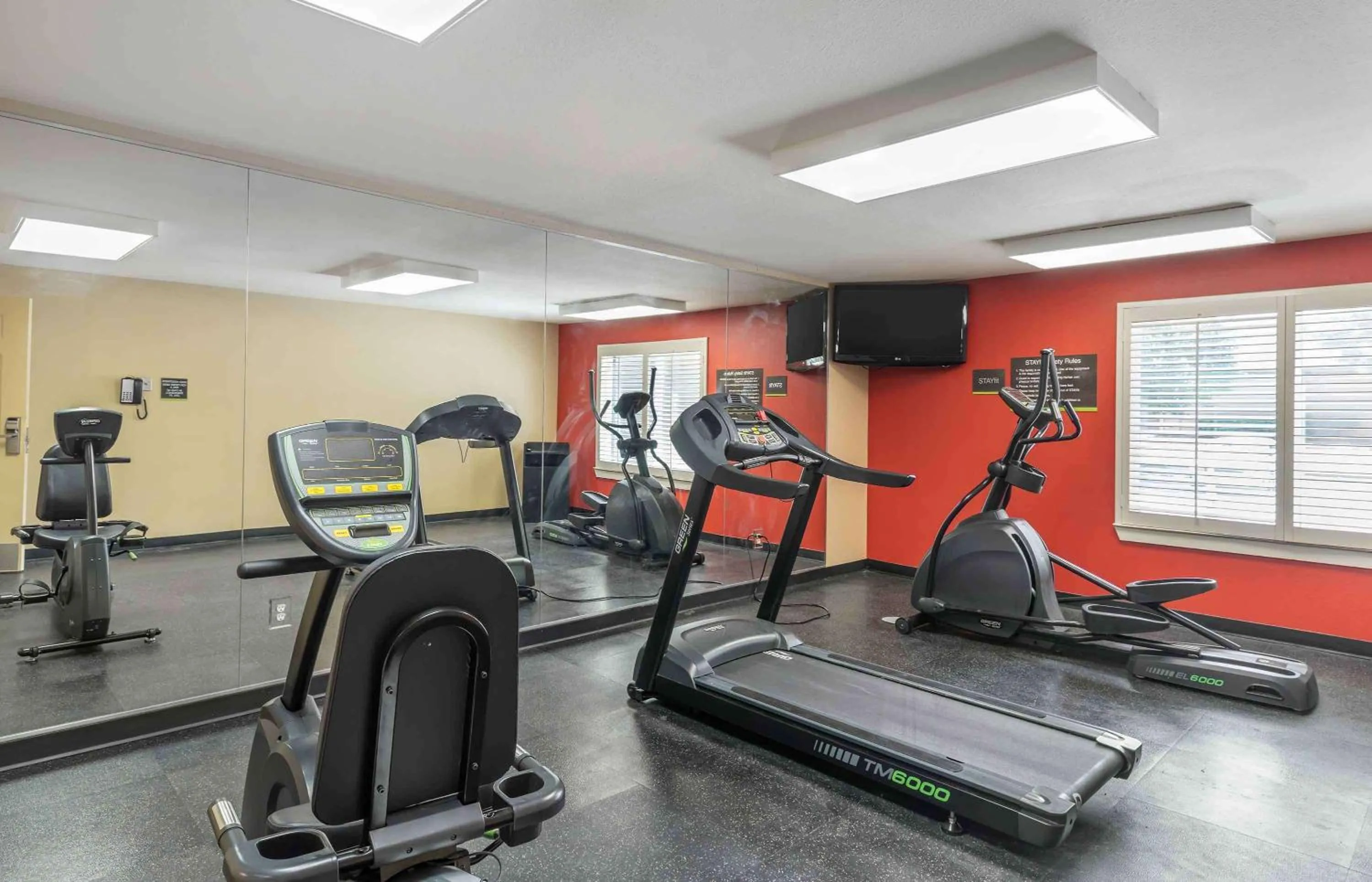 Fitness centre/facilities in Extended Stay America Suites - Dallas - Plano
