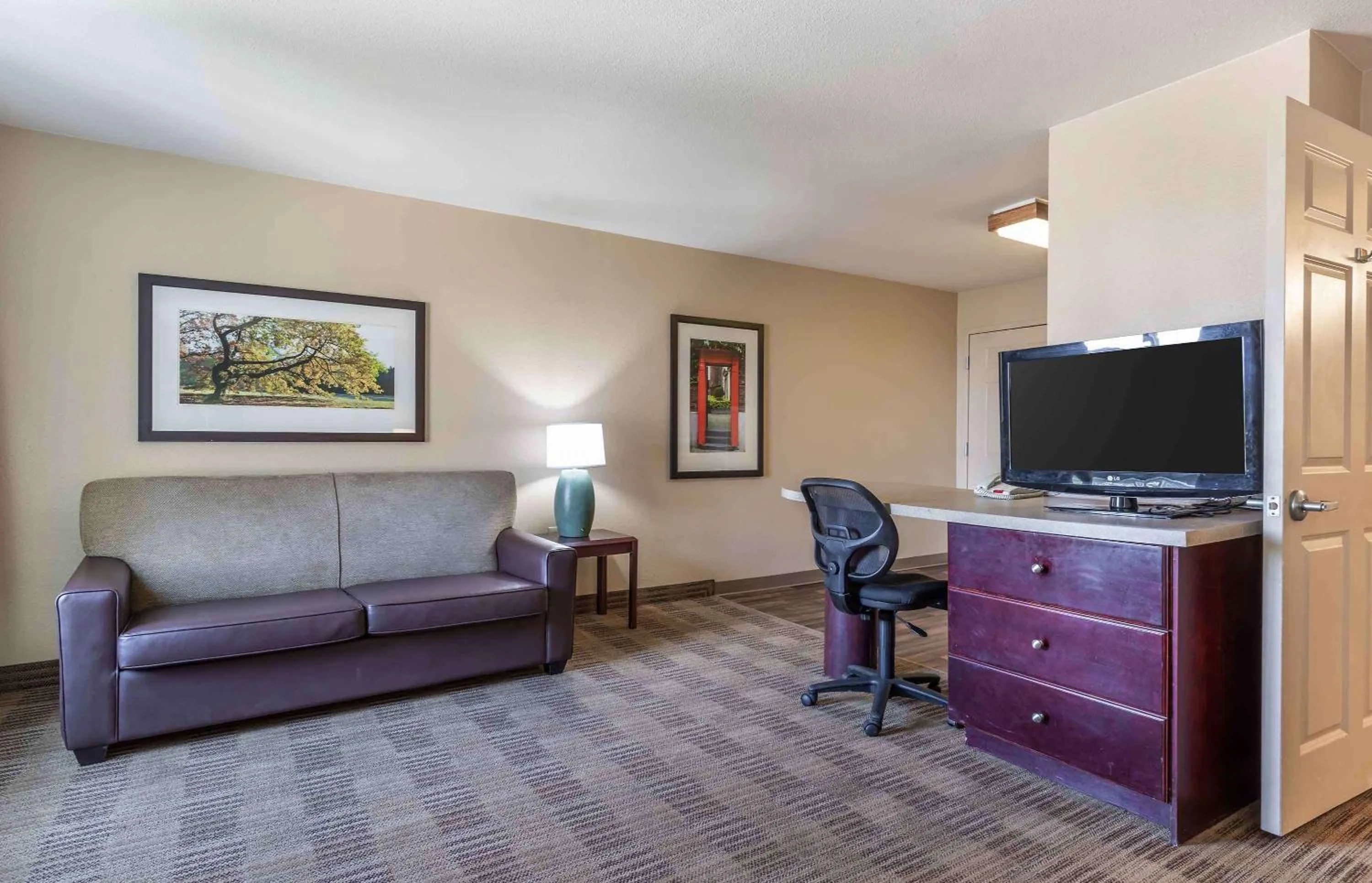 Bedroom in Extended Stay America Suites - Dallas - Plano