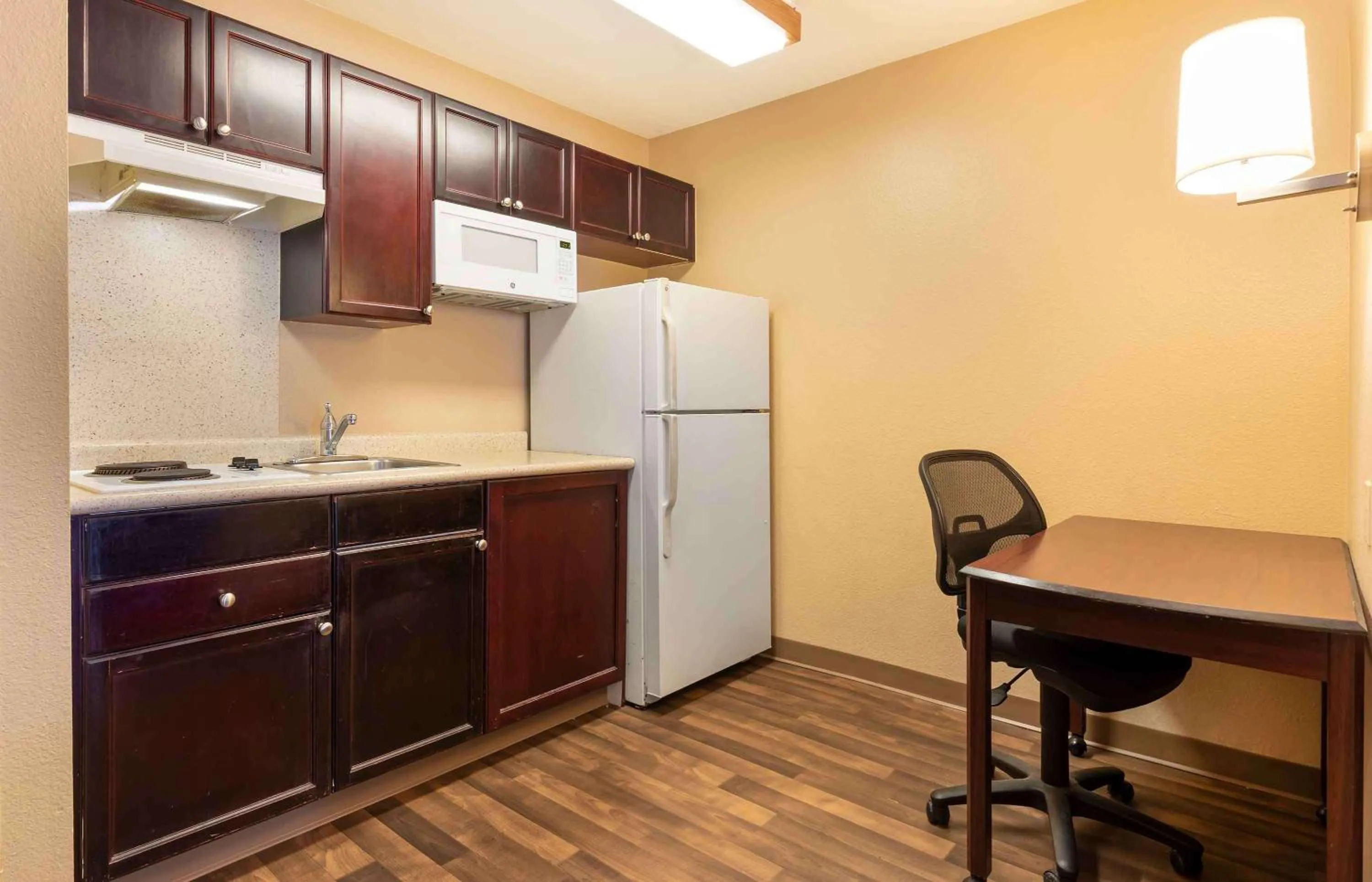 Bedroom in Extended Stay America Suites - Dallas - Plano