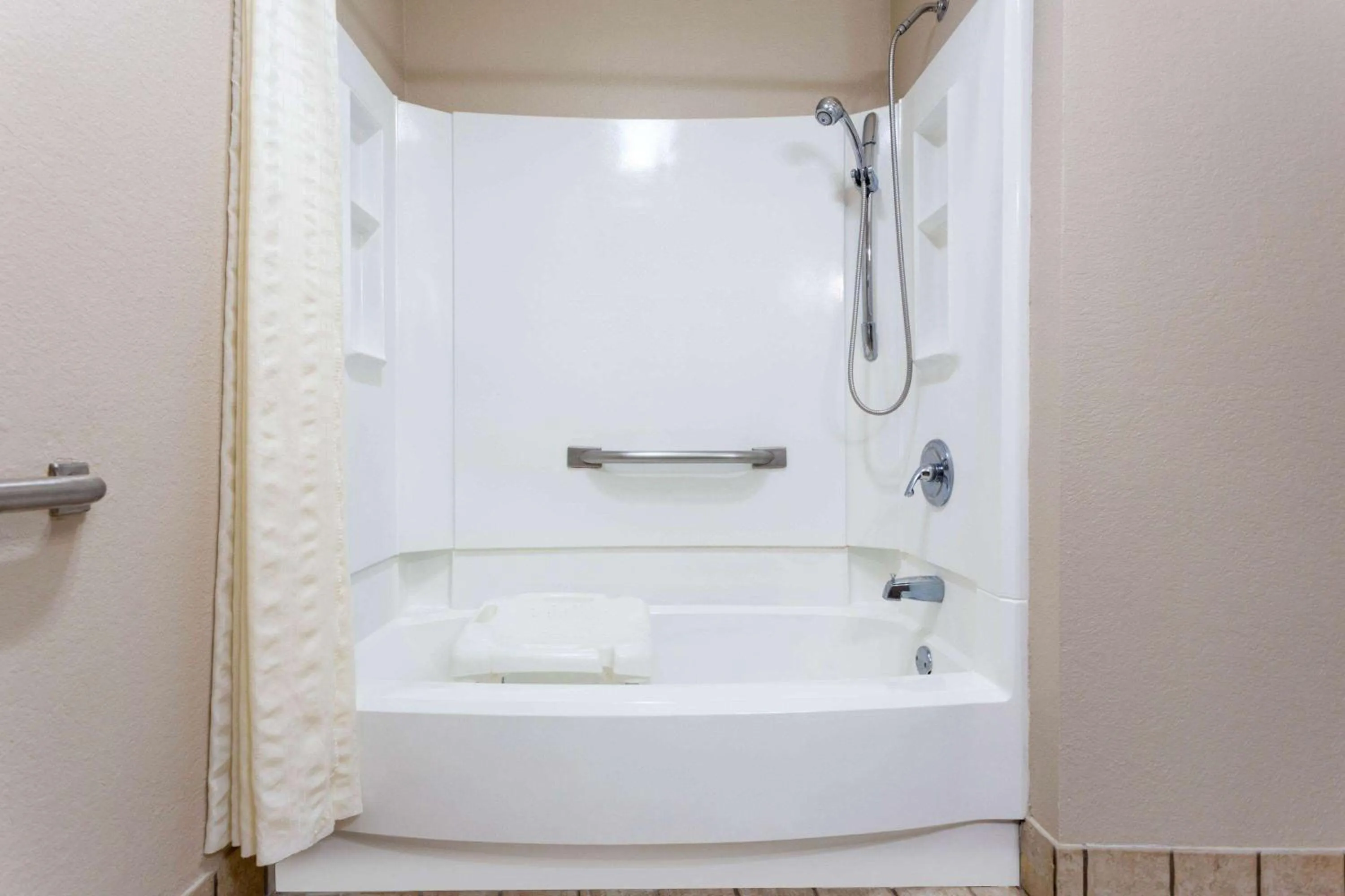 Bathroom in Baymont by Wyndham Elkhart